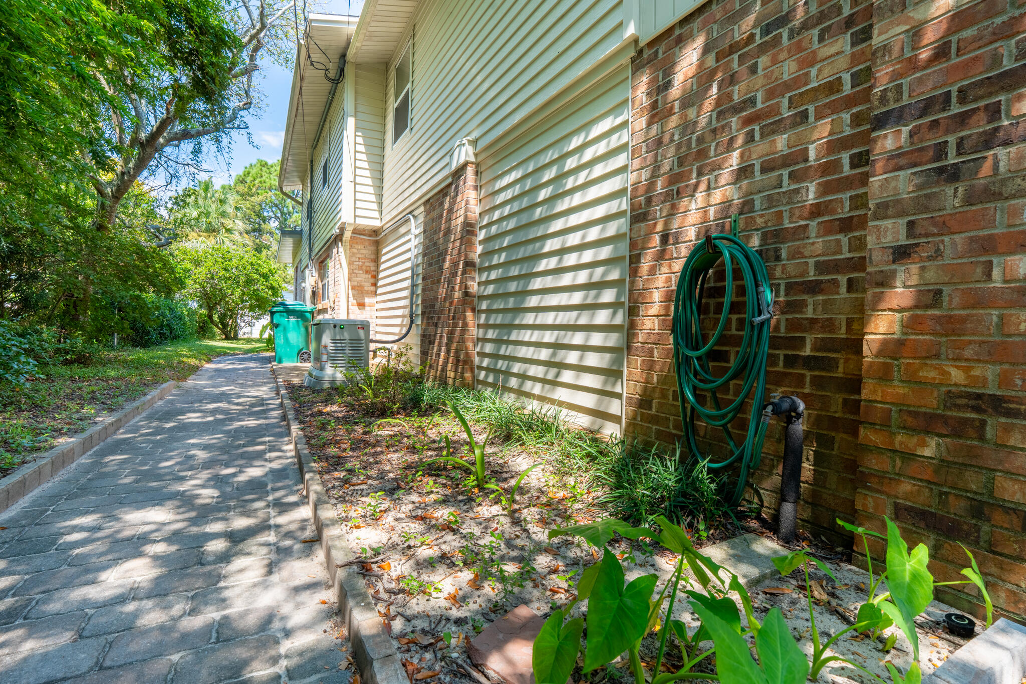 SHALIMAR PARK - Residential