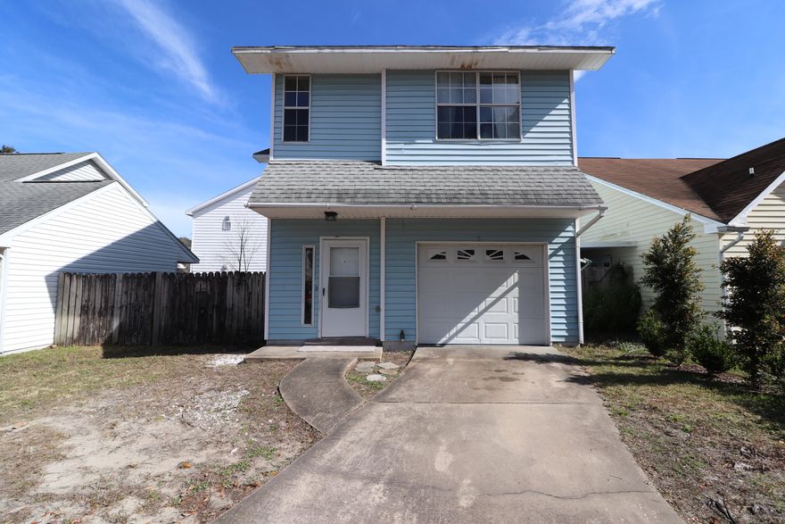 Tucked away on the end of a quiet cul de sac. Convenient to both Eglin AFB and Hurlburt AFB, and just 10 minutes to our white sand beaches. High living room ceiling, a wood burning fireplace, walk-in closets, and a sliding door to the backyard. With just two quick knocks on the glass panel of the refrigerator you can see what's inside without ever opening the door!  Washer and dryer hookup upstairs and in the garage!  New carpet just installed!