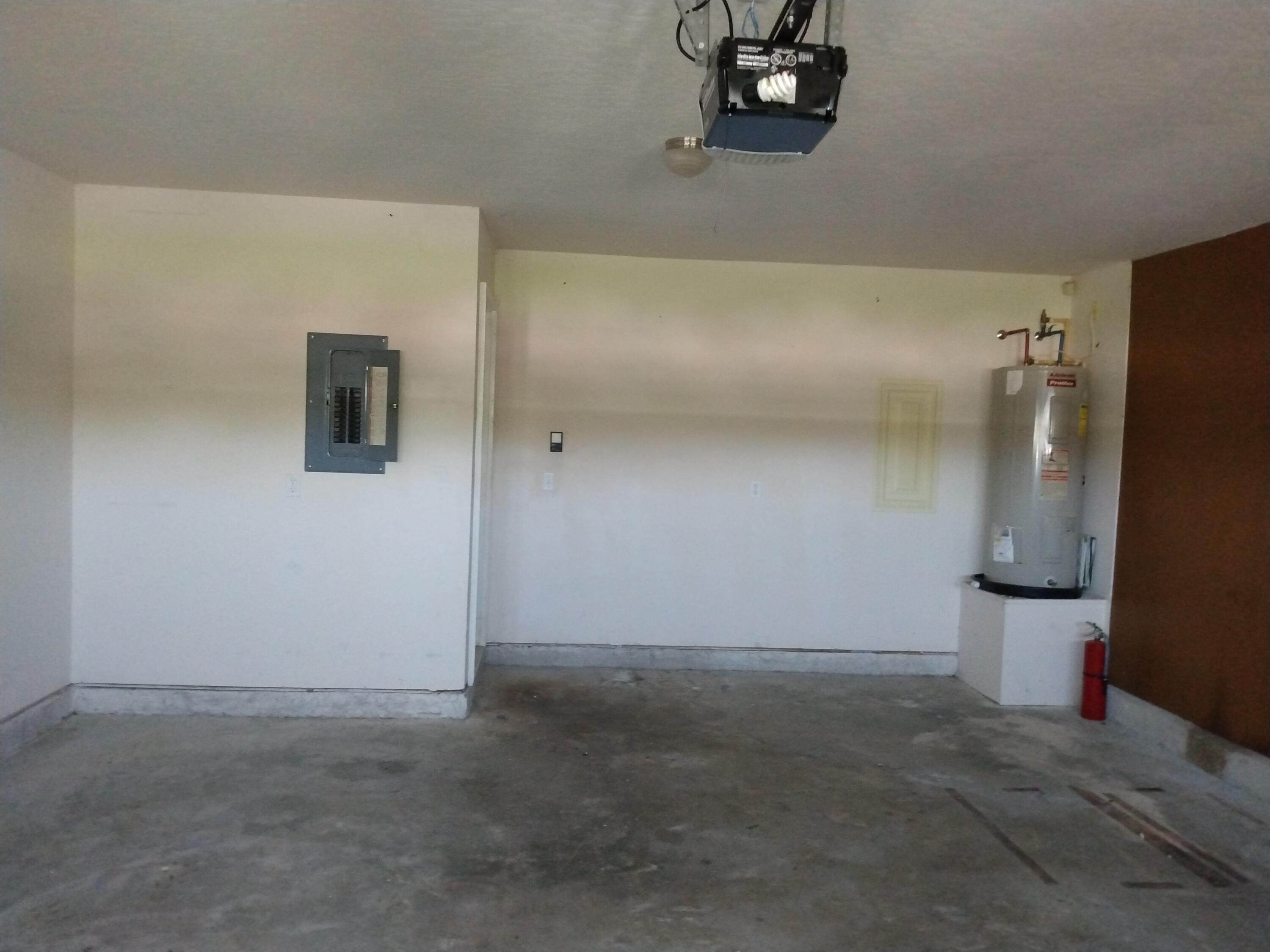 LEE FARMS PH II - Residential Lease