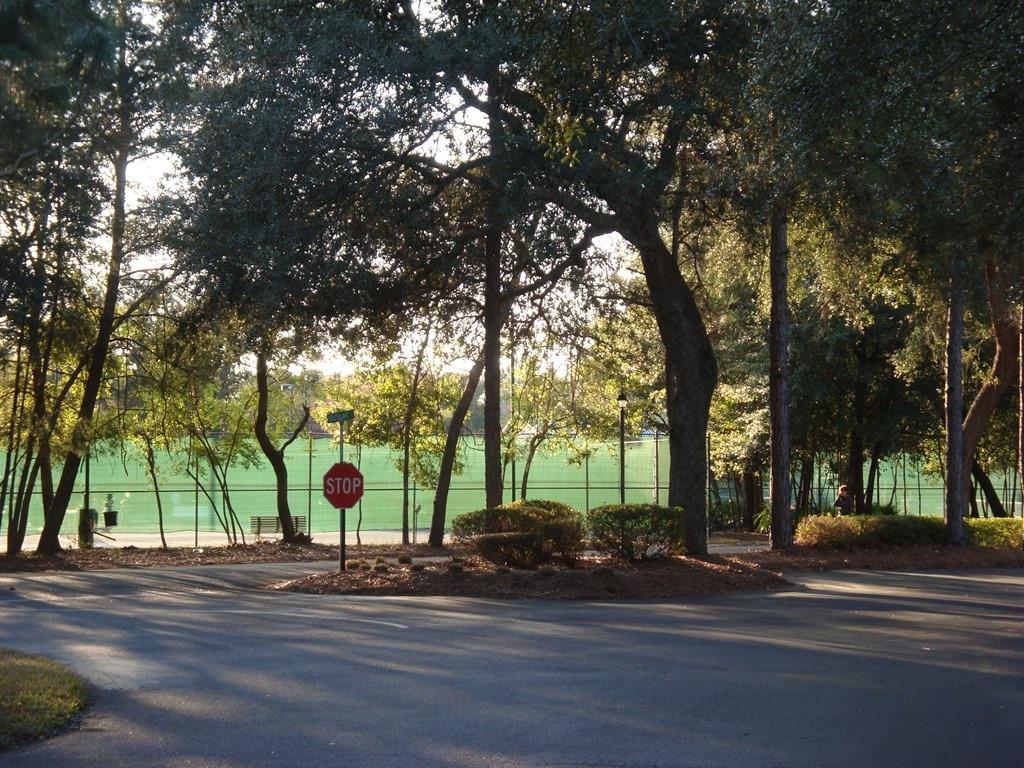 LAKESIDE CONDO AT BLUEWATER BAY, UNIT 204 SOUTH - Residential