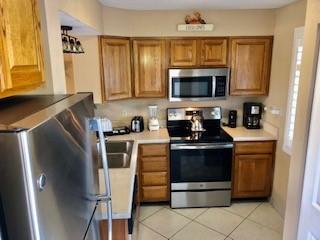 ISLANDER CONDO PH 2 - Residential