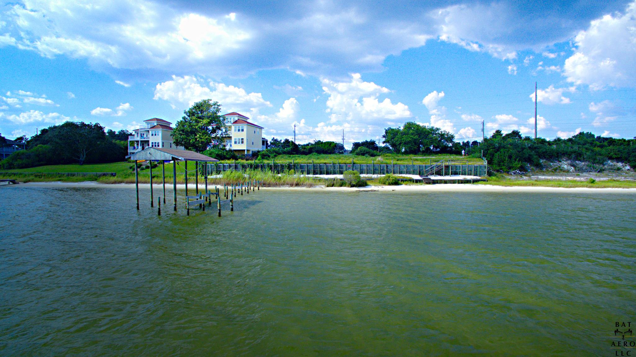 NO RECORDED SUBDIVISION - Land