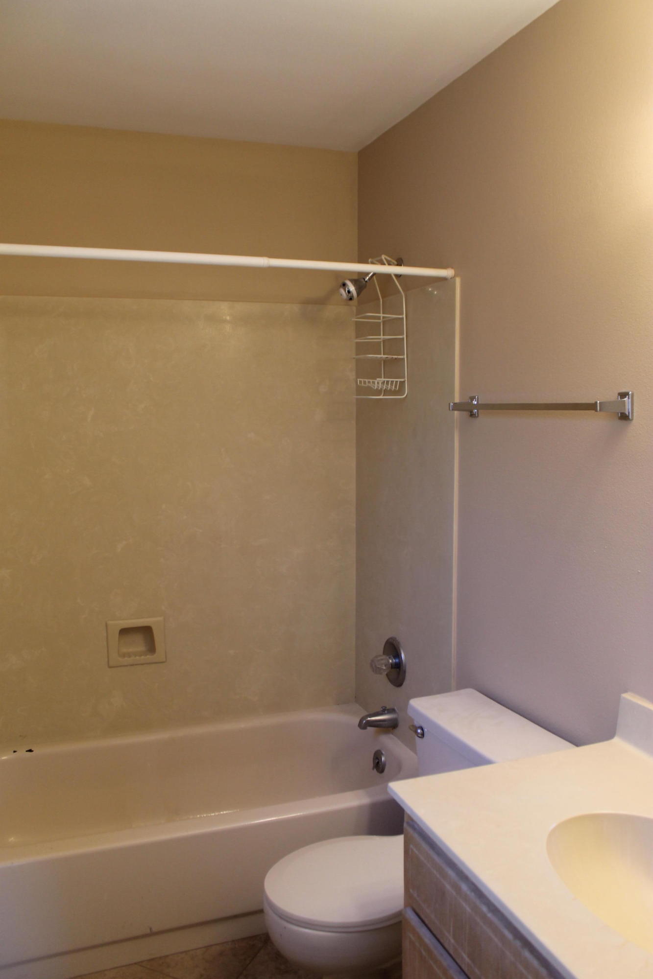 TAYLOR OAKS - Residential Lease