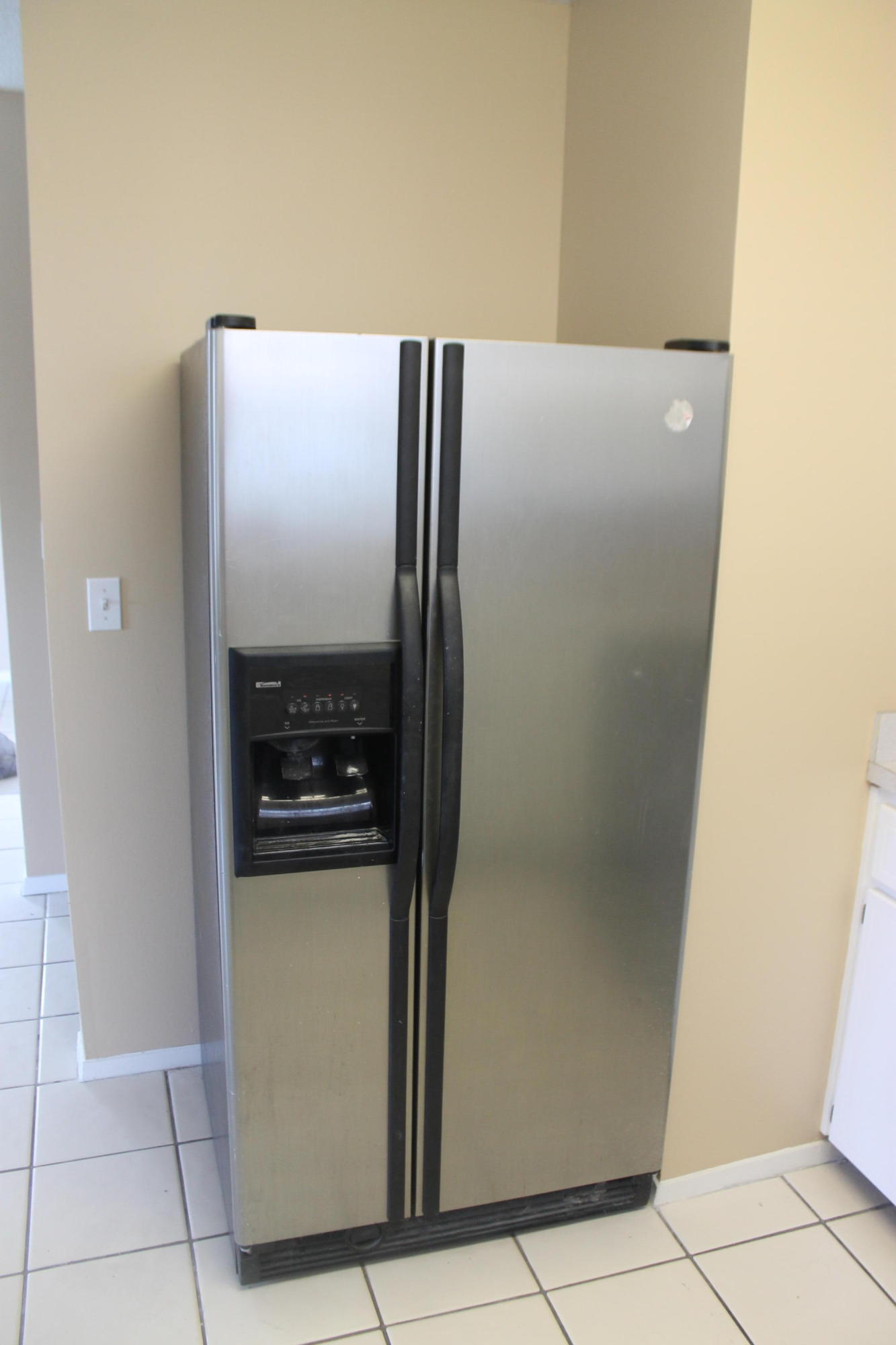 TAYLOR OAKS - Residential Lease