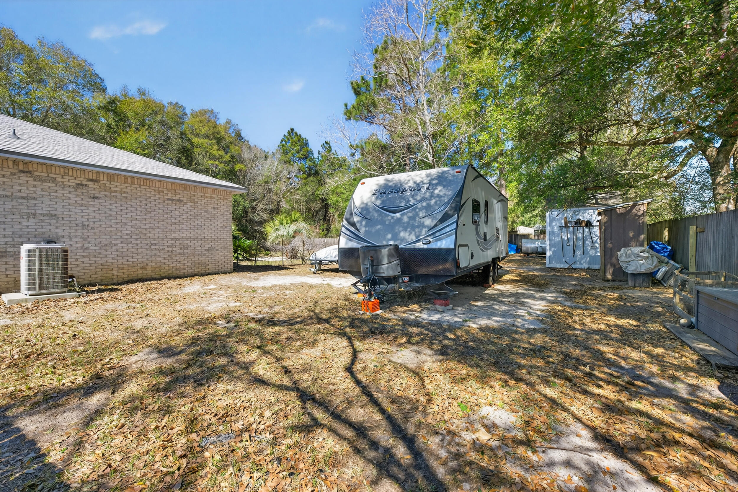 HUNTERS RIDGE - Residential