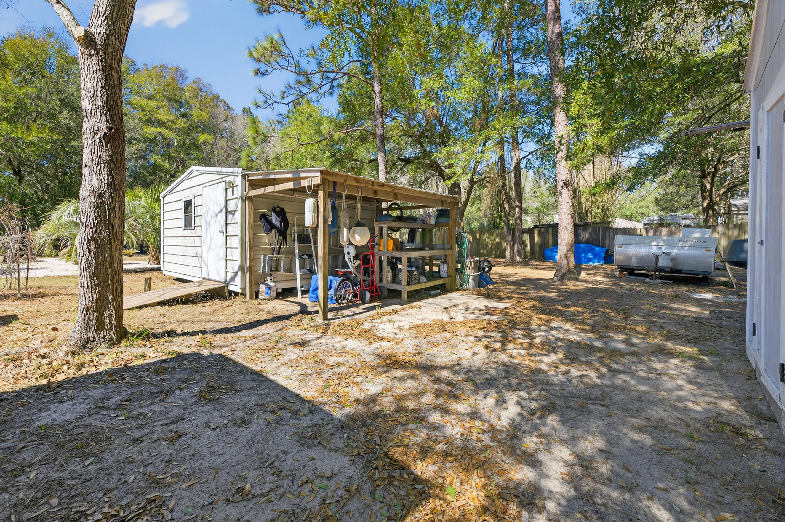 HUNTERS RIDGE - Residential