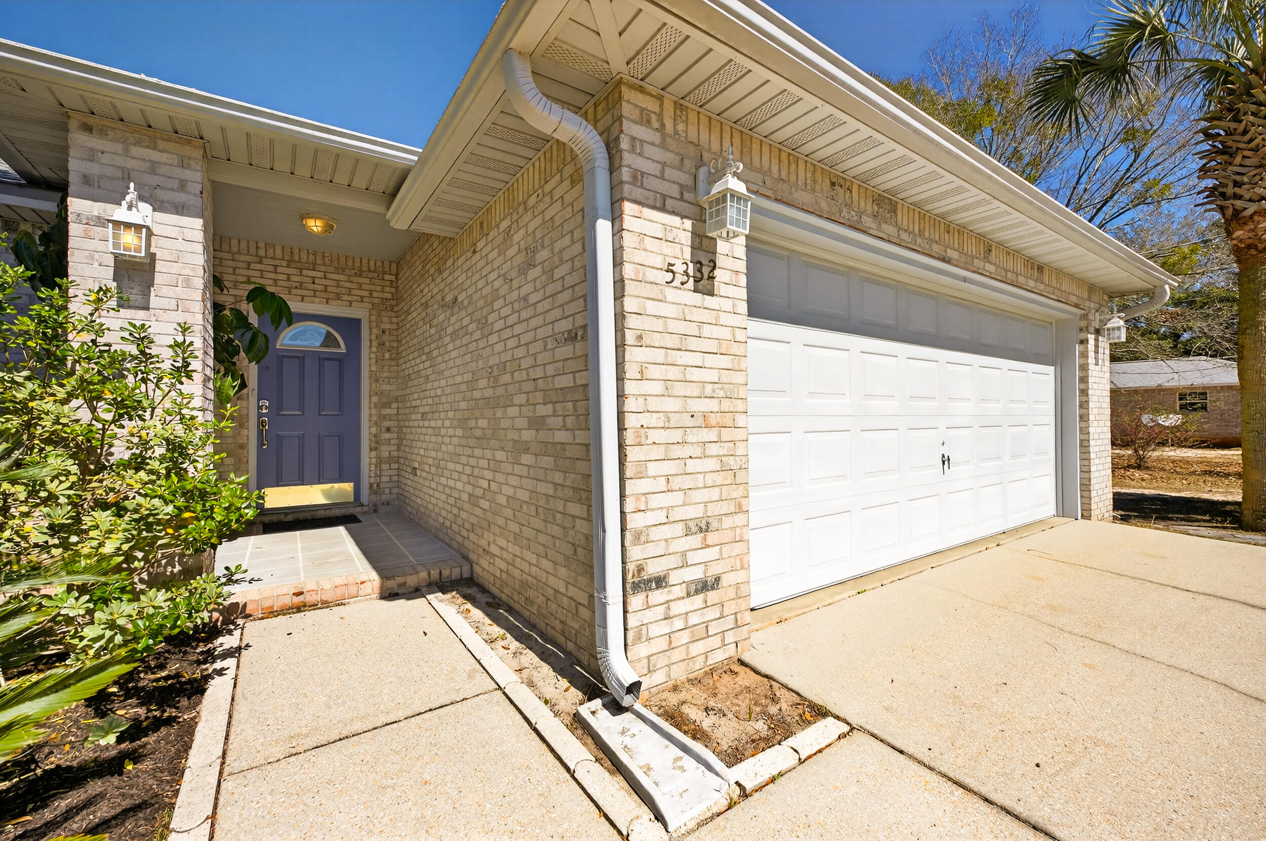 HUNTERS RIDGE - Residential