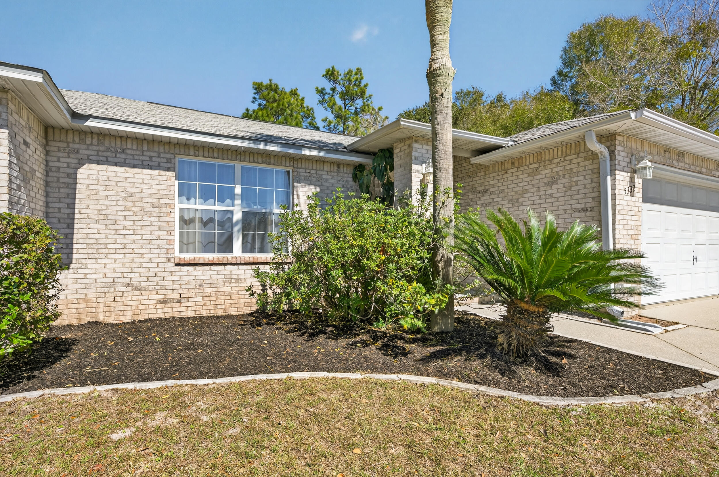 HUNTERS RIDGE - Residential