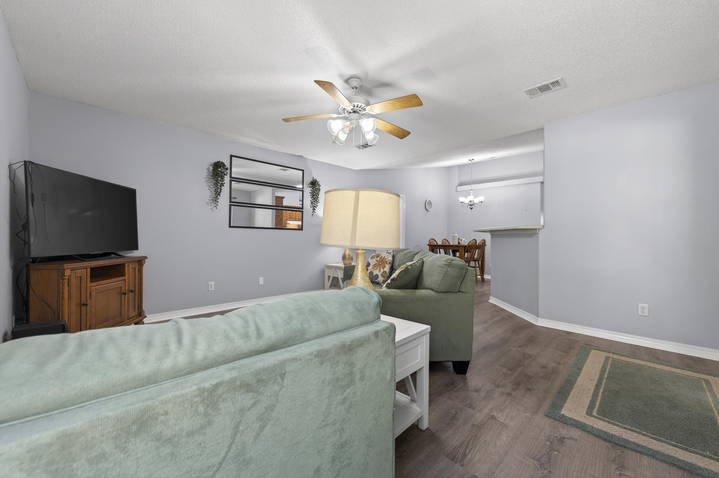 HUNTERS RIDGE - Residential