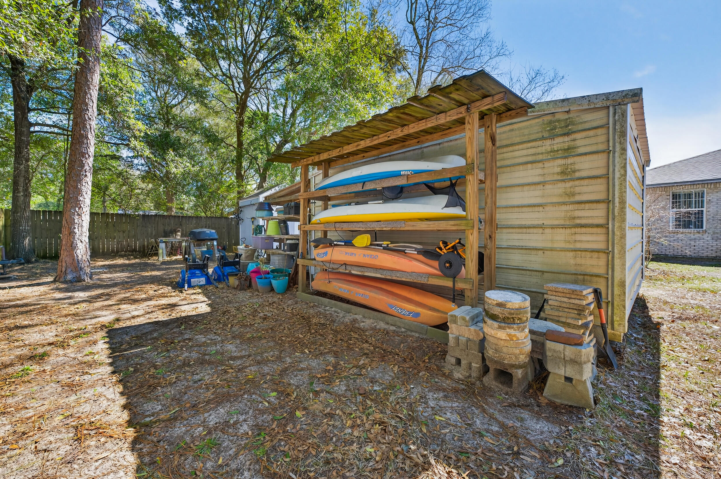 HUNTERS RIDGE - Residential