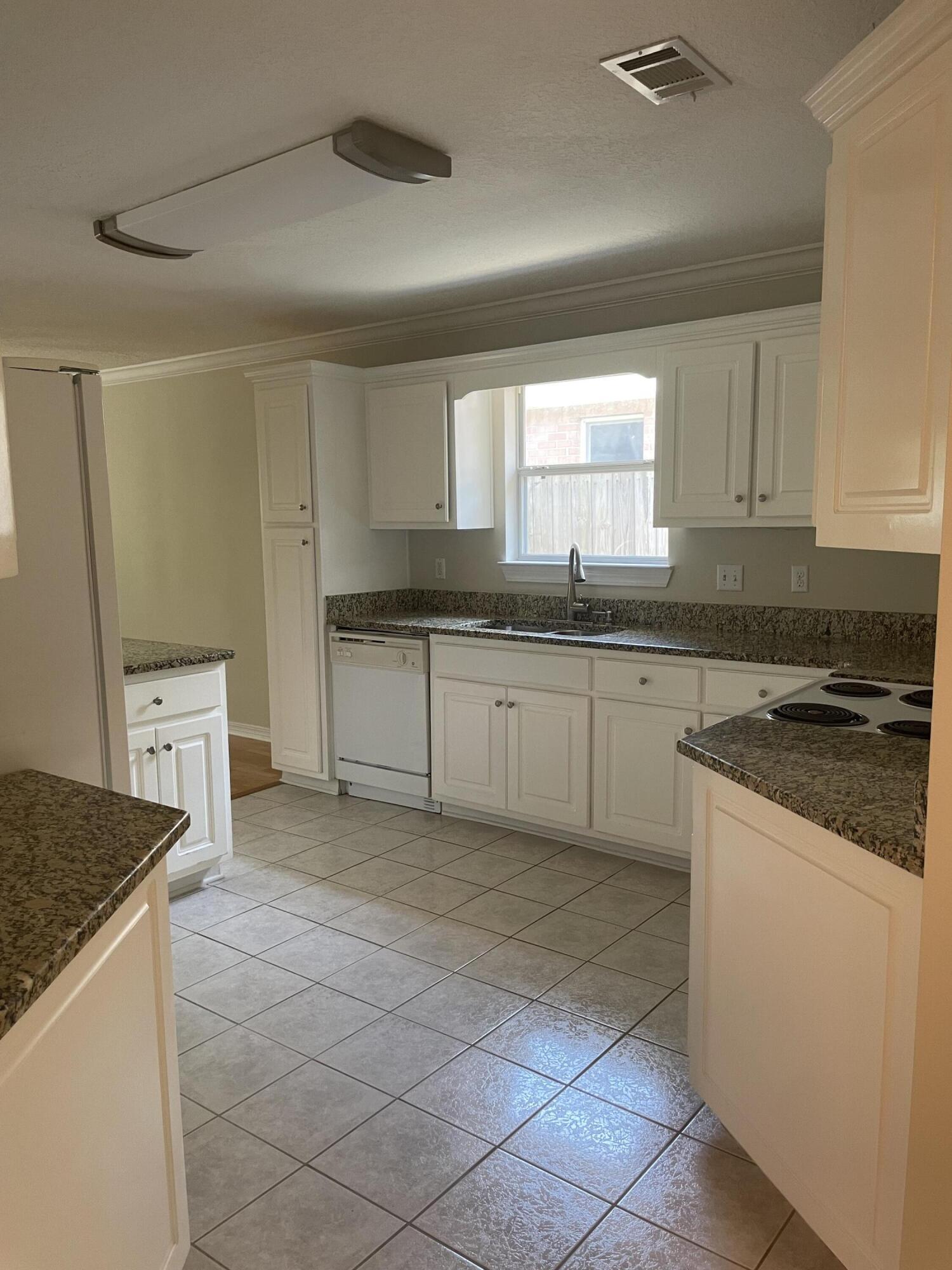 WHITROCK VILLAGE S/D - Residential