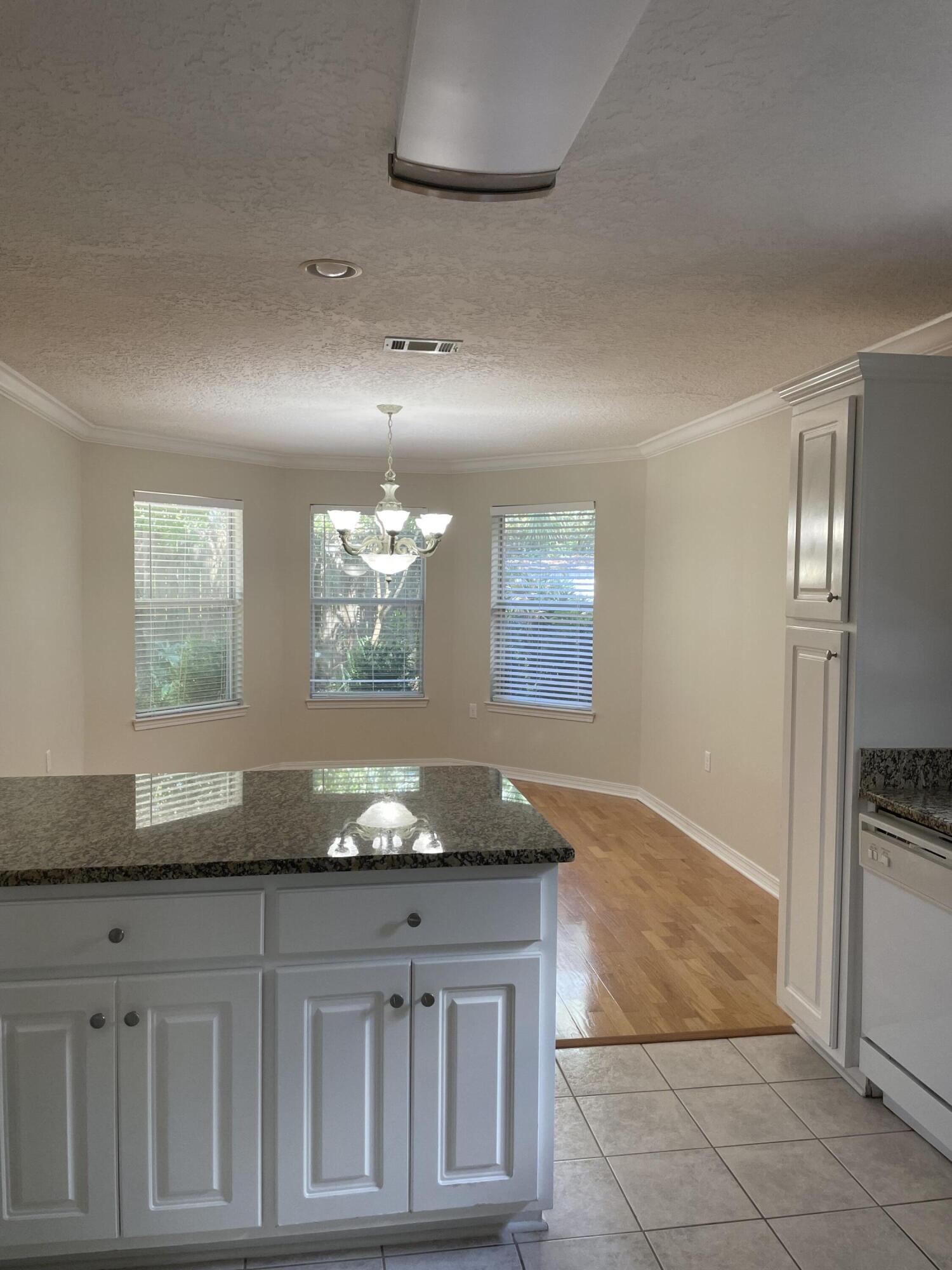 WHITROCK VILLAGE S/D - Residential