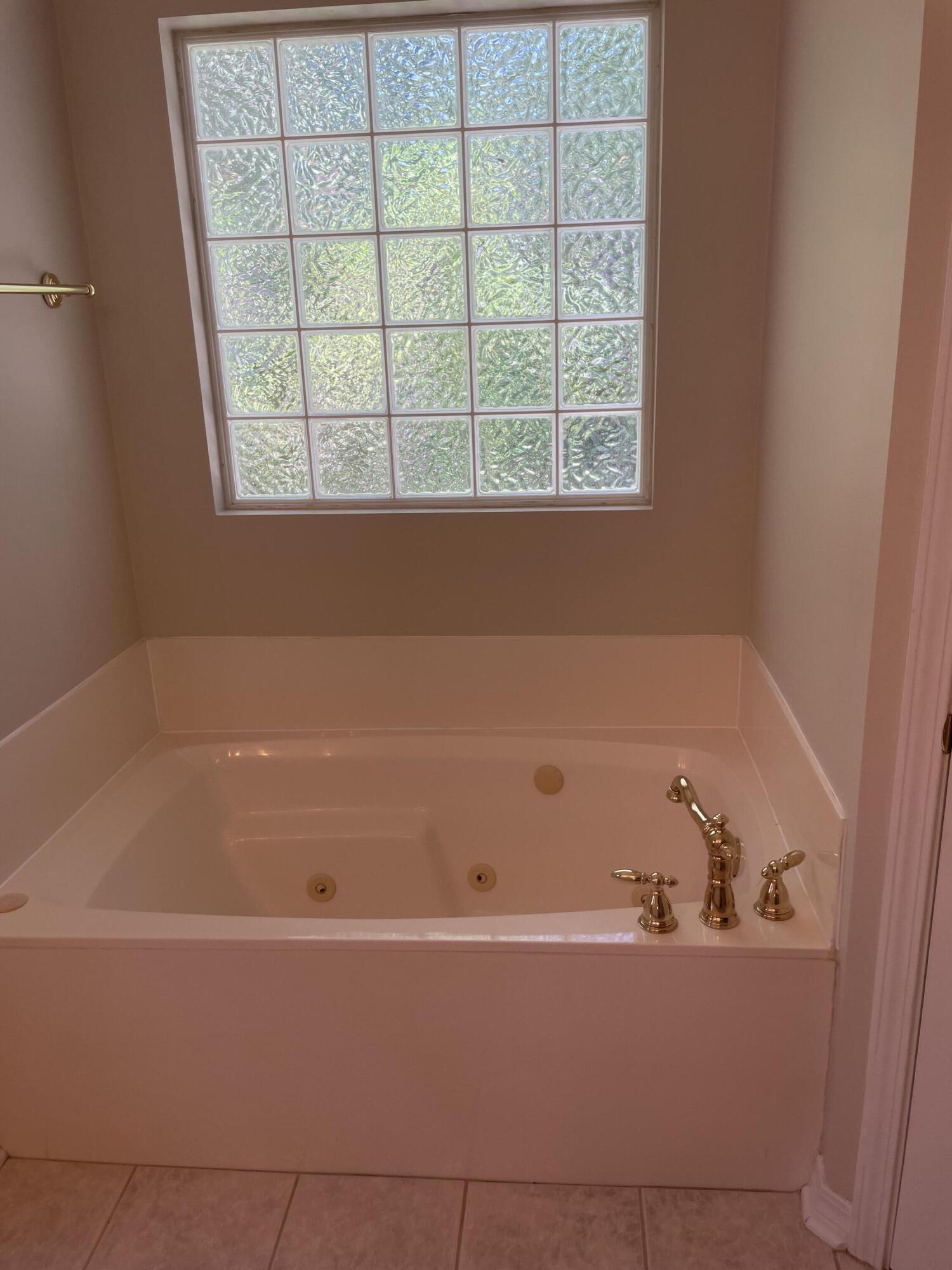 WHITROCK VILLAGE S/D - Residential