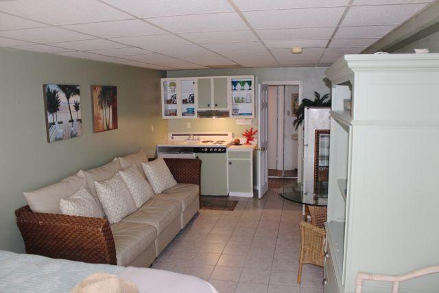 FONTAINEBLEAU TERRACE - Residential