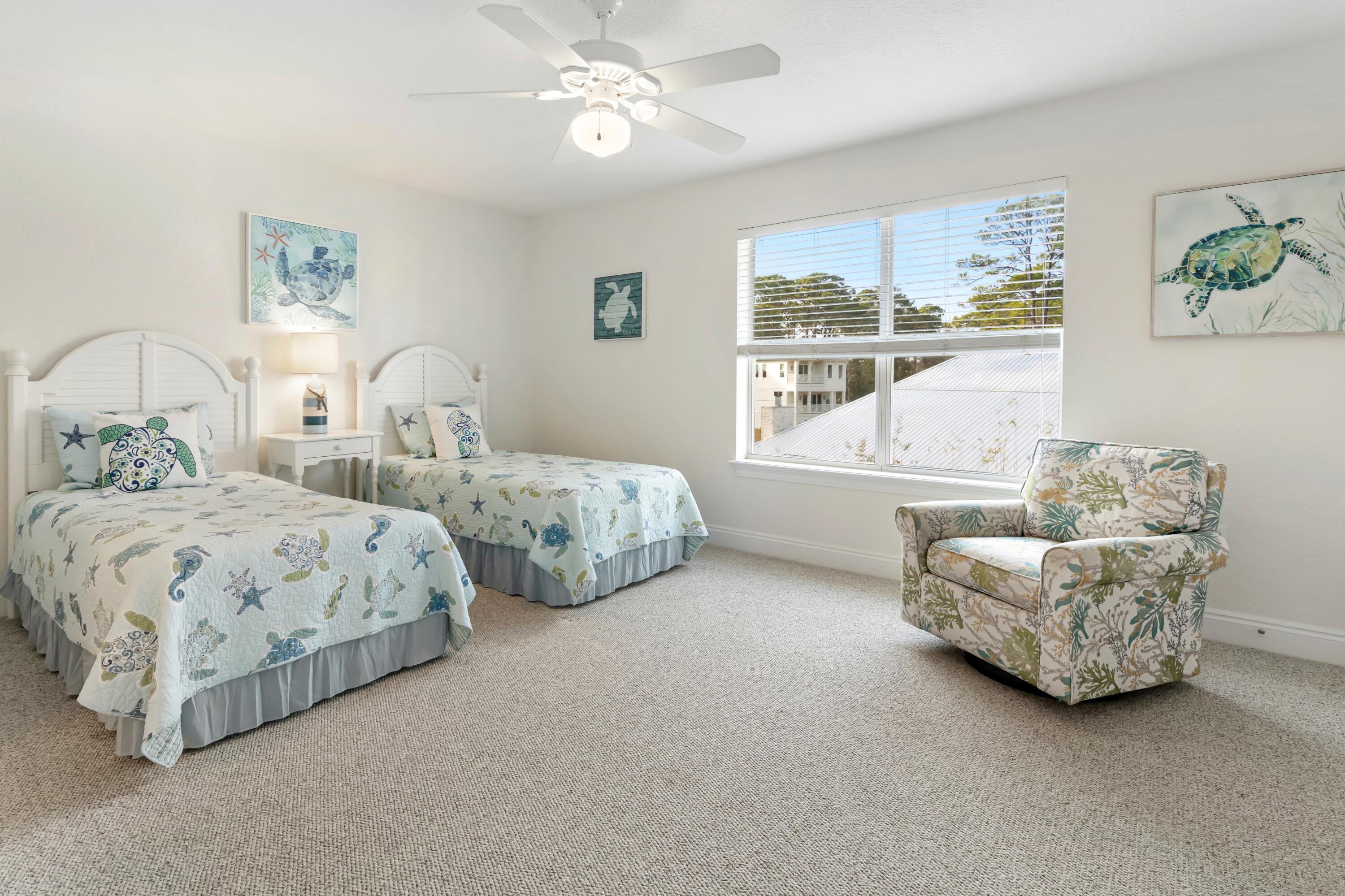 DUNE BREEZE VILLAS - Residential