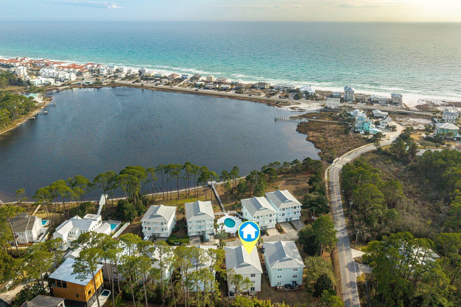 DUNE BREEZE VILLAS - Residential