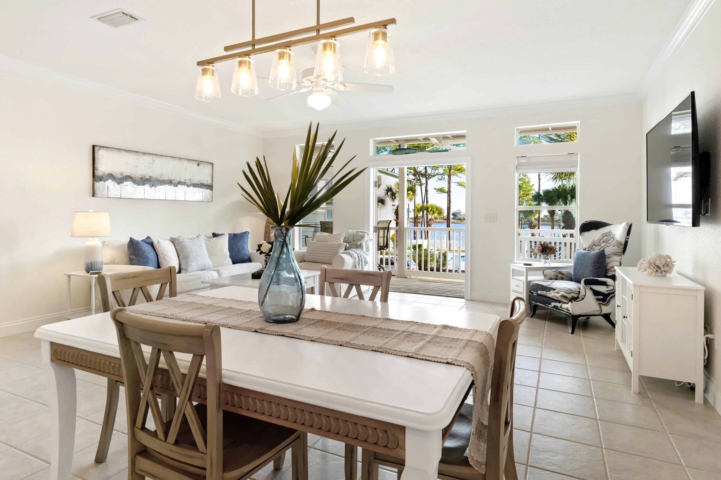 DUNE BREEZE VILLAS - Residential