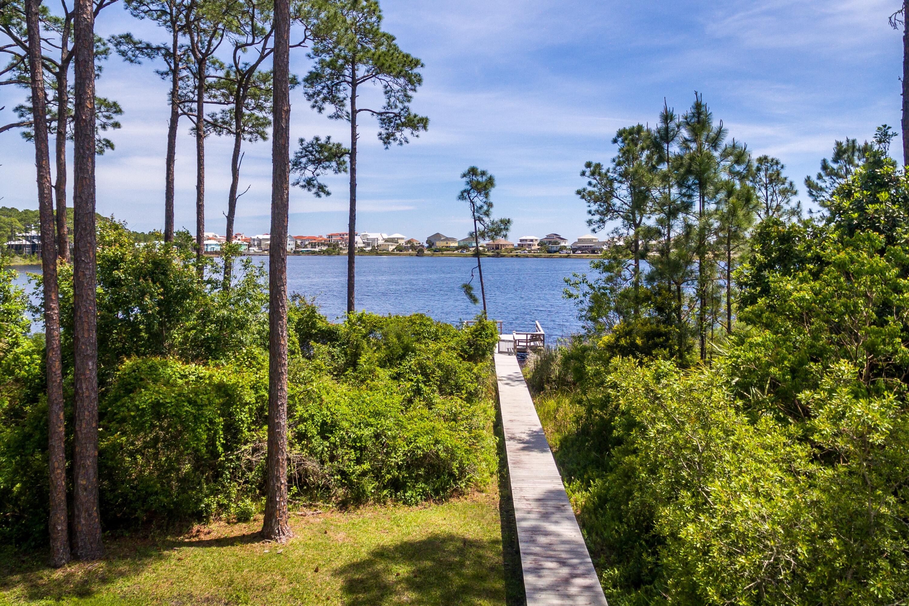 DUNE BREEZE VILLAS - Residential