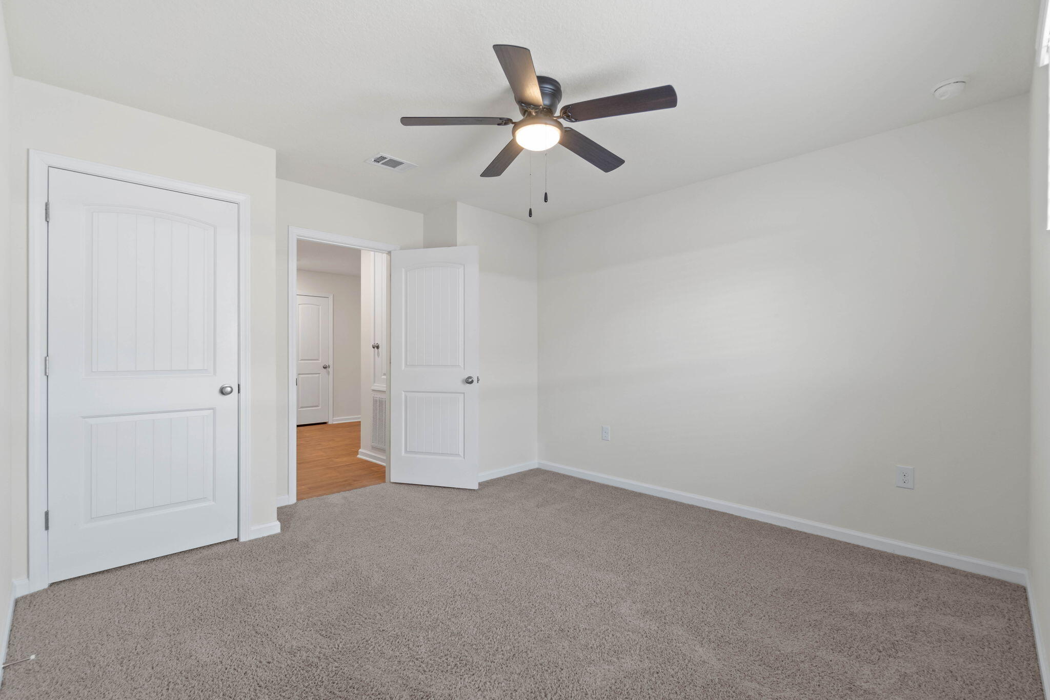 Redstone Commons - Residential Lease