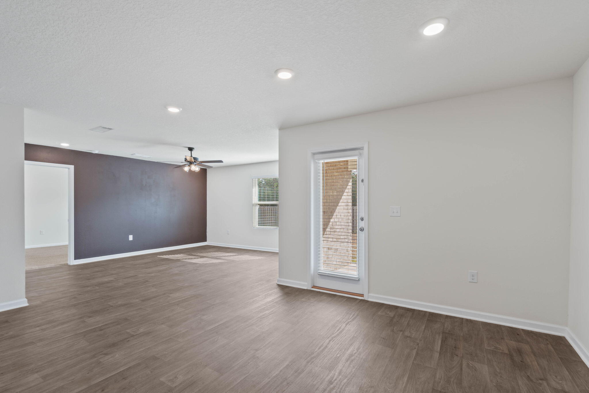 Redstone Commons - Residential Lease