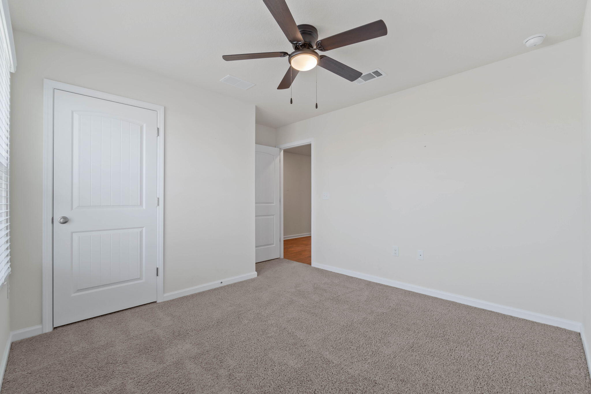 Redstone Commons - Residential Lease