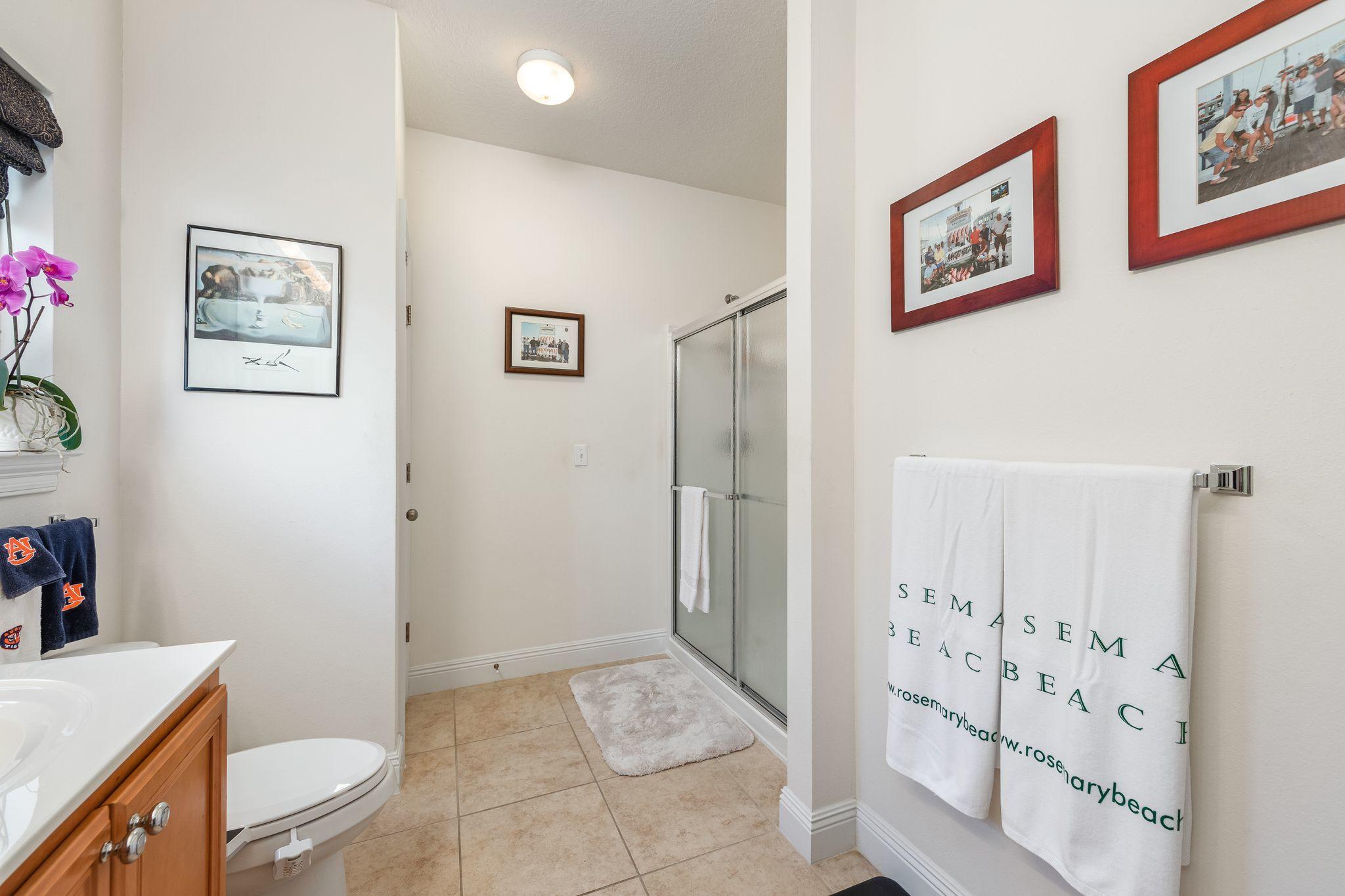 EAGLE BAY - Residential