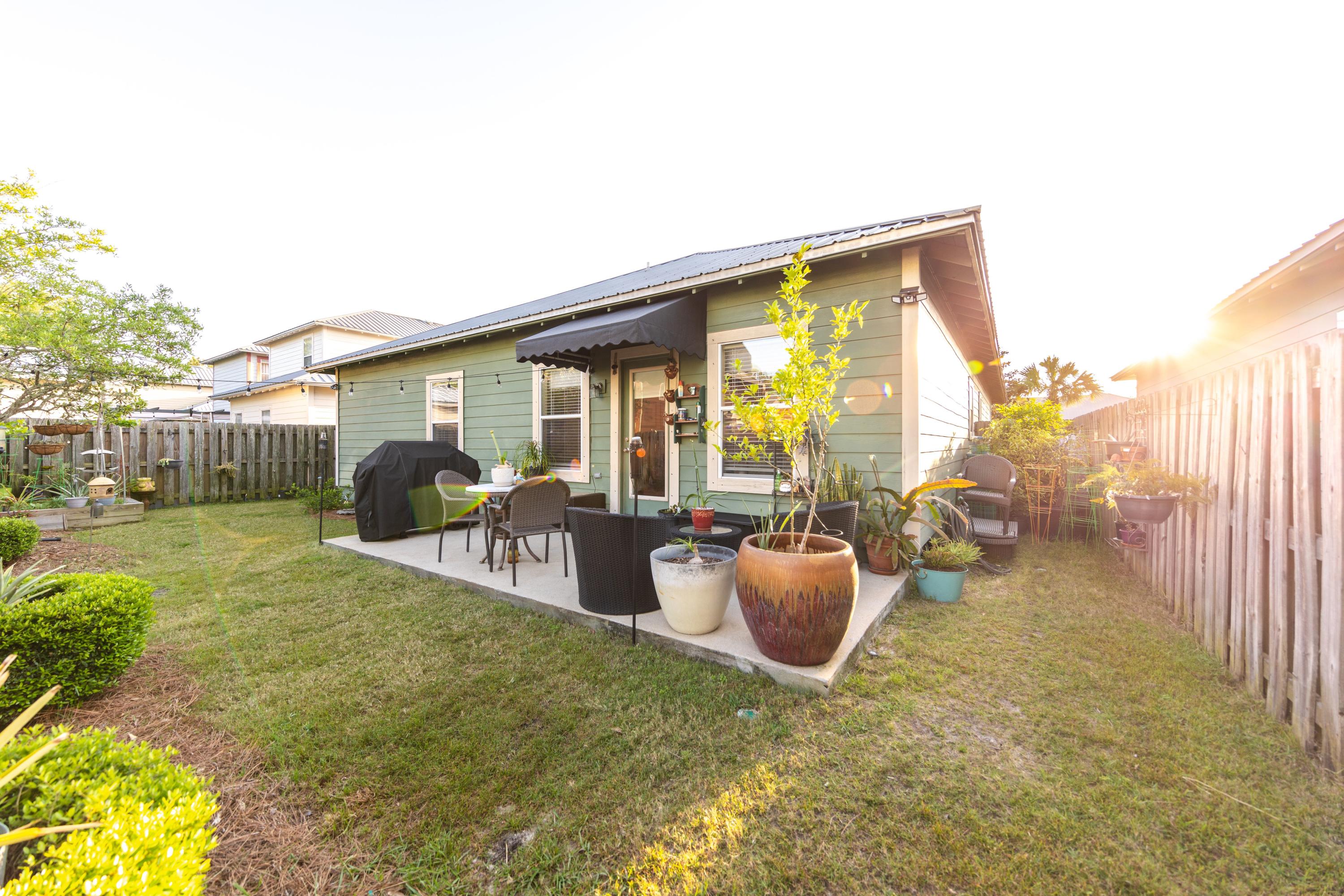 EAGLE BAY - Residential