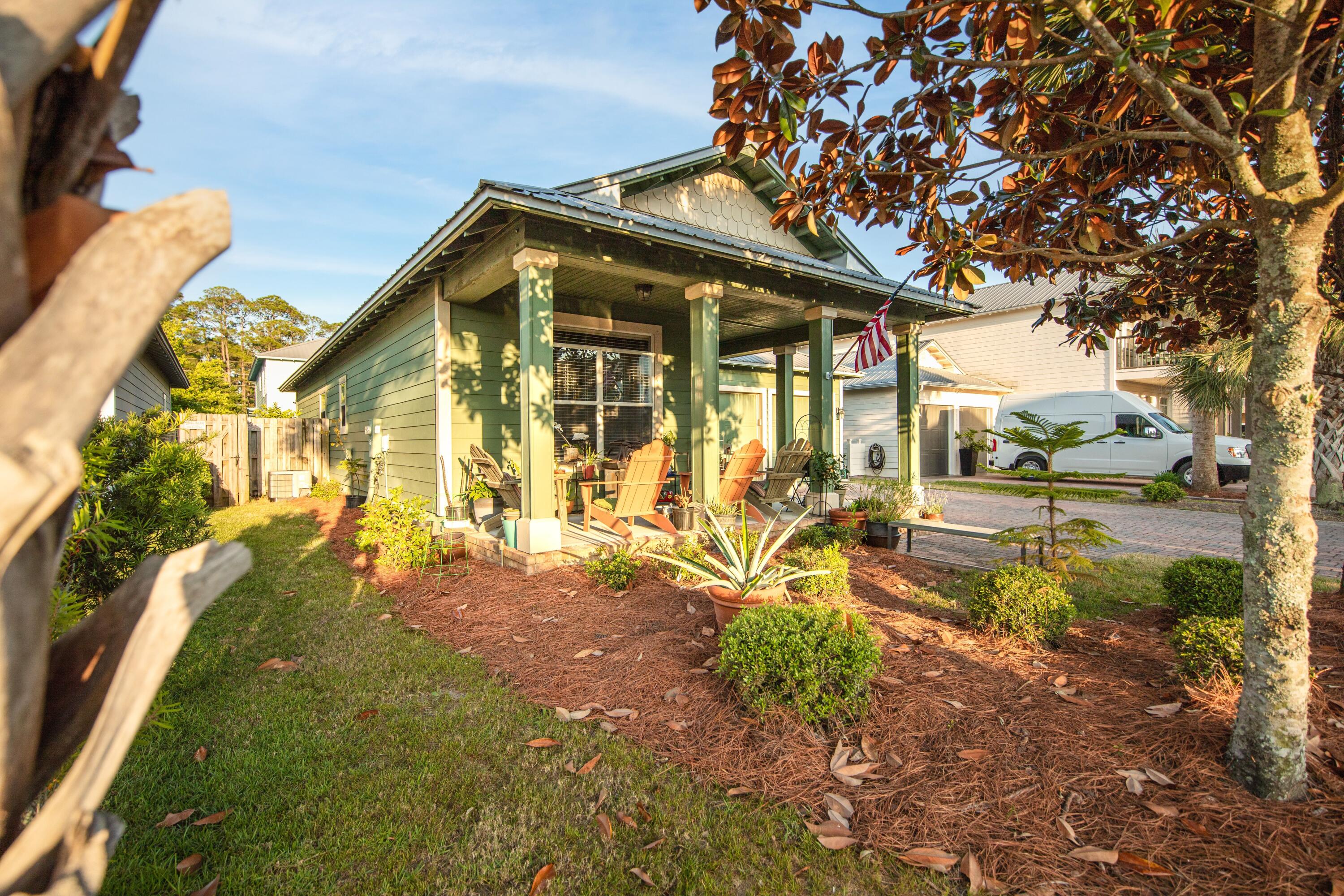 EAGLE BAY - Residential