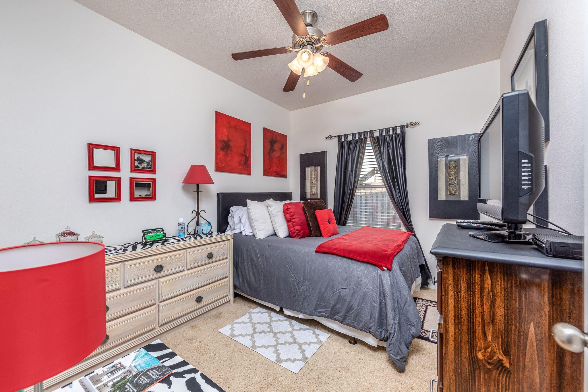 EAGLE BAY - Residential