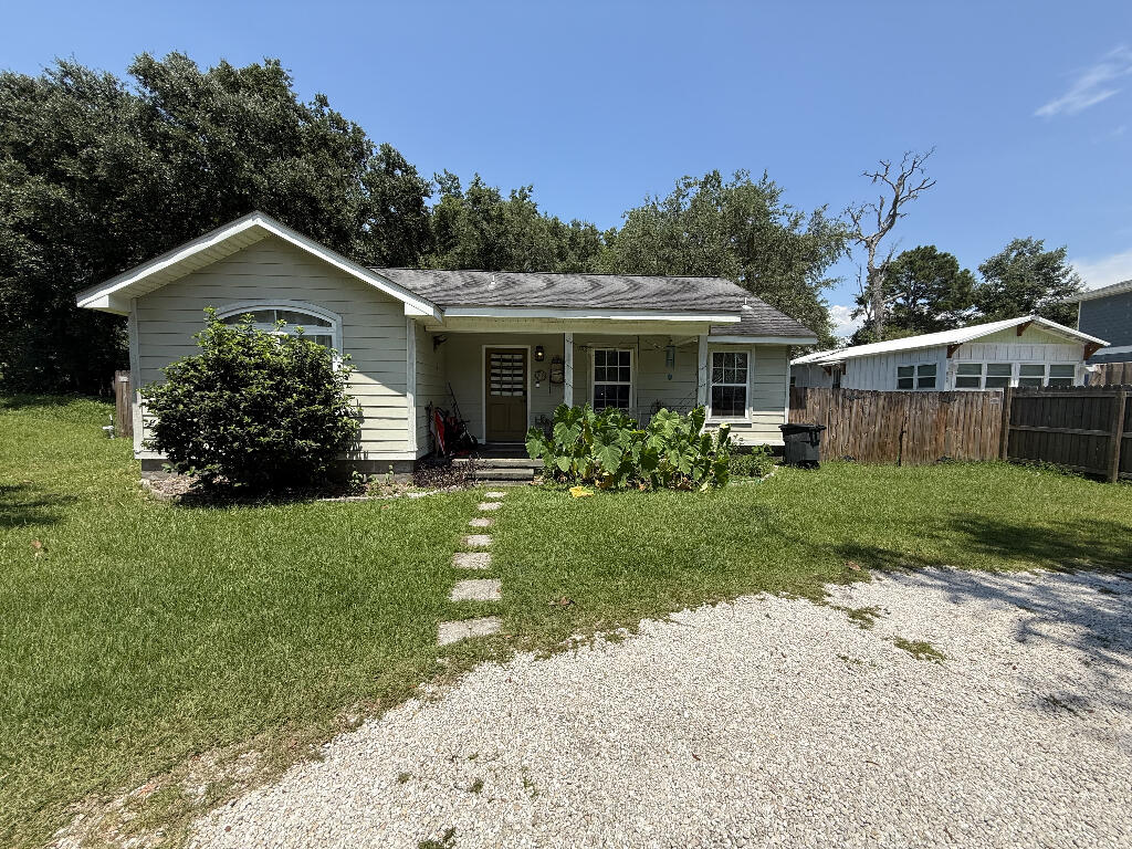This 3-bedroom, 2-bathroom single-family home, built in 2005, is located just north of the 331 bridge, minutes from 30A. This home features a split floor plan, a large master bedroom, and plenty of natural light. The kitchen offers a breakfast bar and ample cabinetry. The master includes a walk-in closet and an en-suite bathroom with a large soaking tub. The expansive, fenced backyard is perfect for pets, RVs, or boats, with no HOA restrictions. Brand new AC as of May 2025. Schedule a showing today!