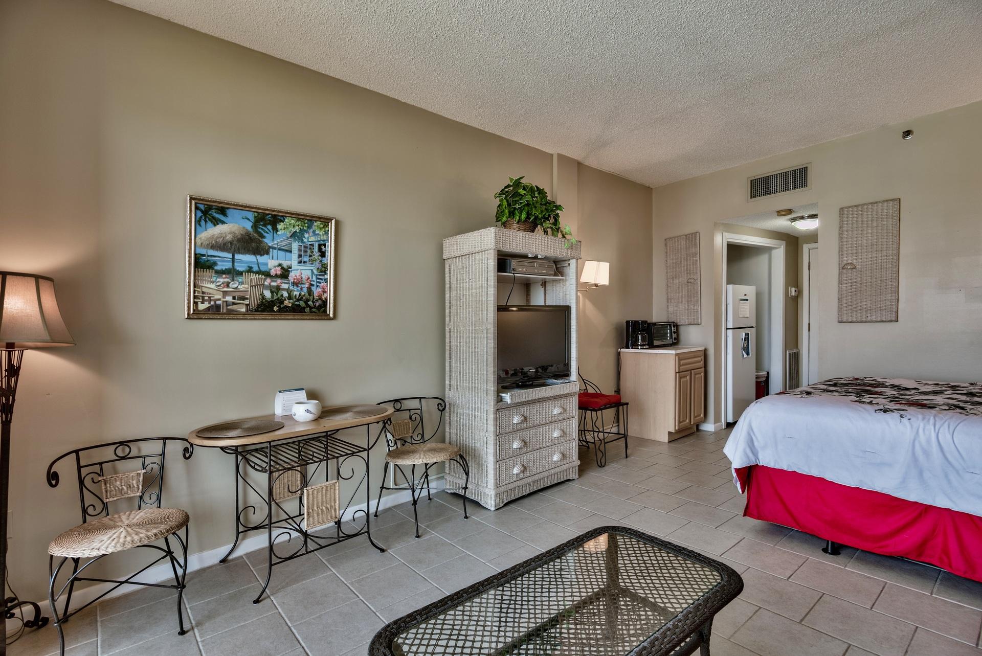 PIRATES BAY PH 1 - Residential