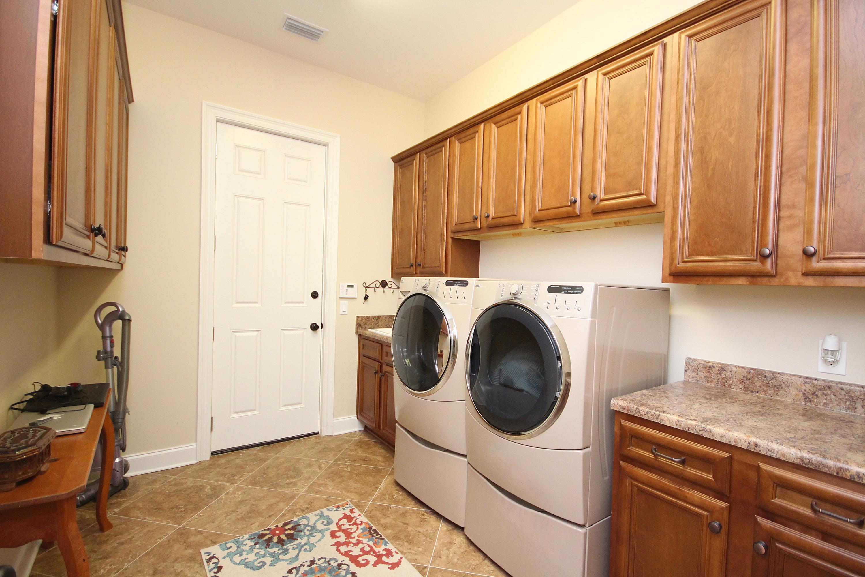 SWIFT CREEK PH VI - Residential