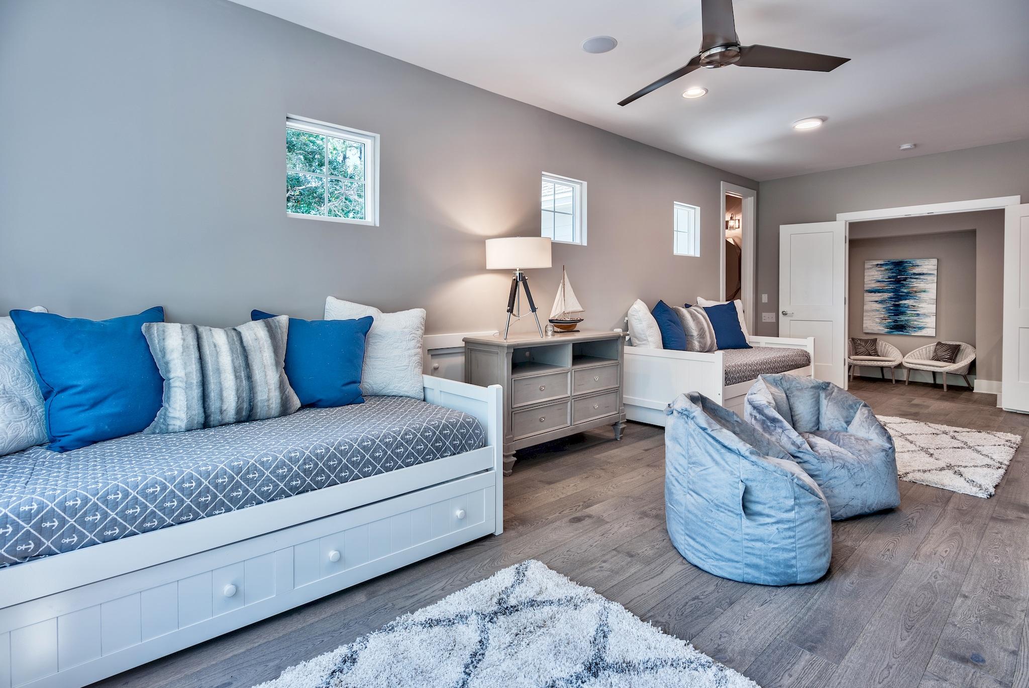 GRAYTON BEACH - Residential