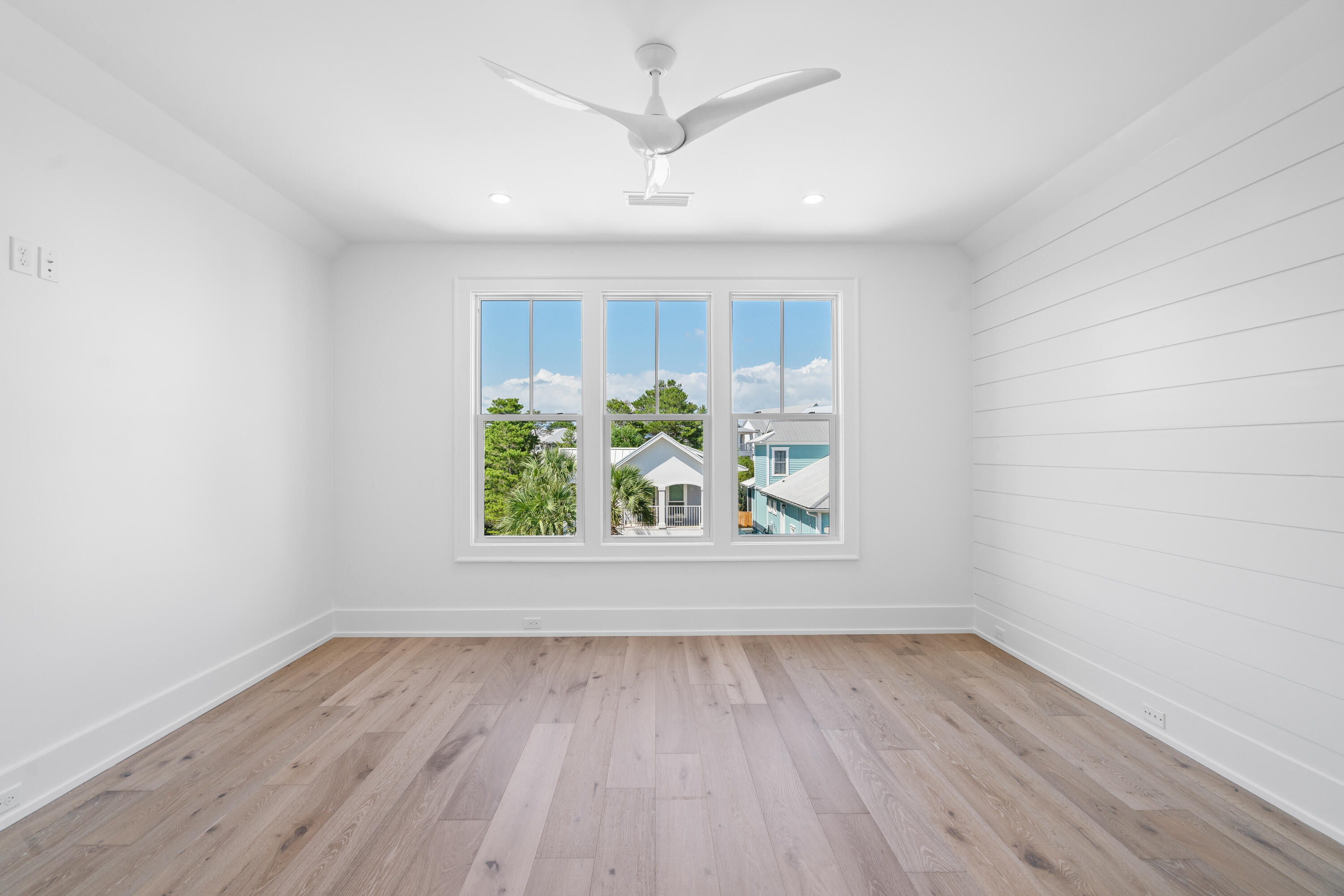 VENTANA DUNES - Residential