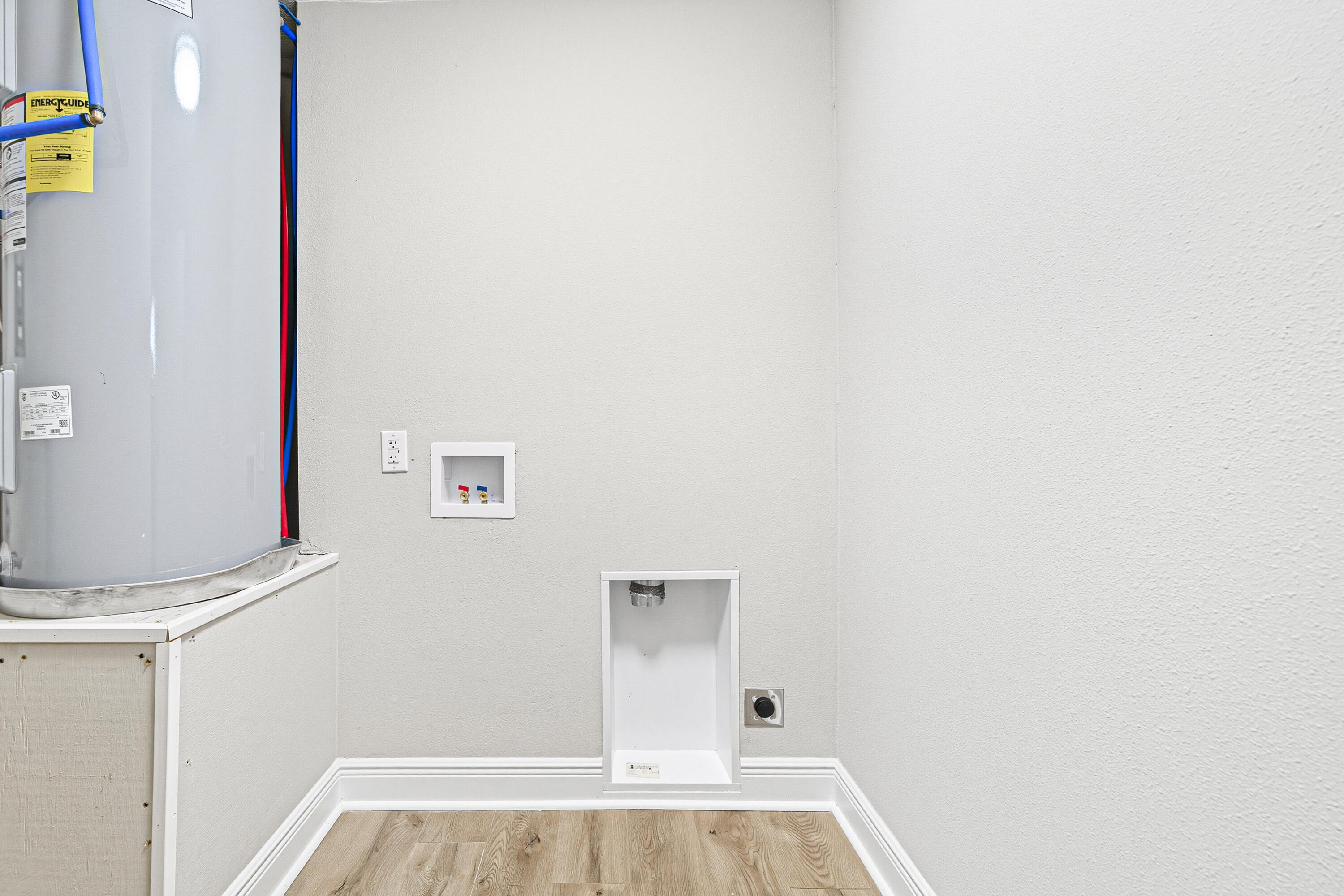 MAGNOLIA SHORES S/D - Residential