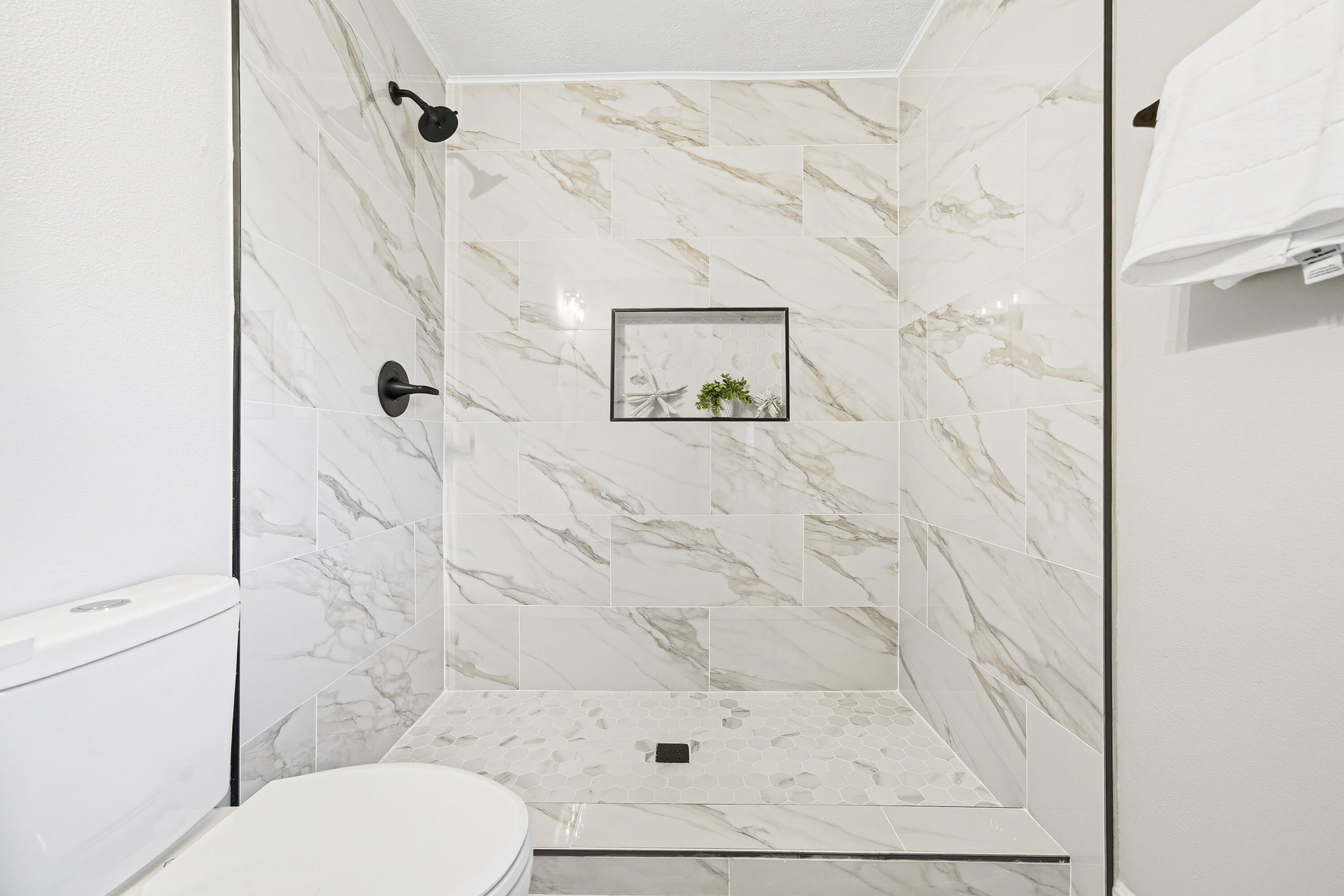 MAGNOLIA SHORES S/D - Residential