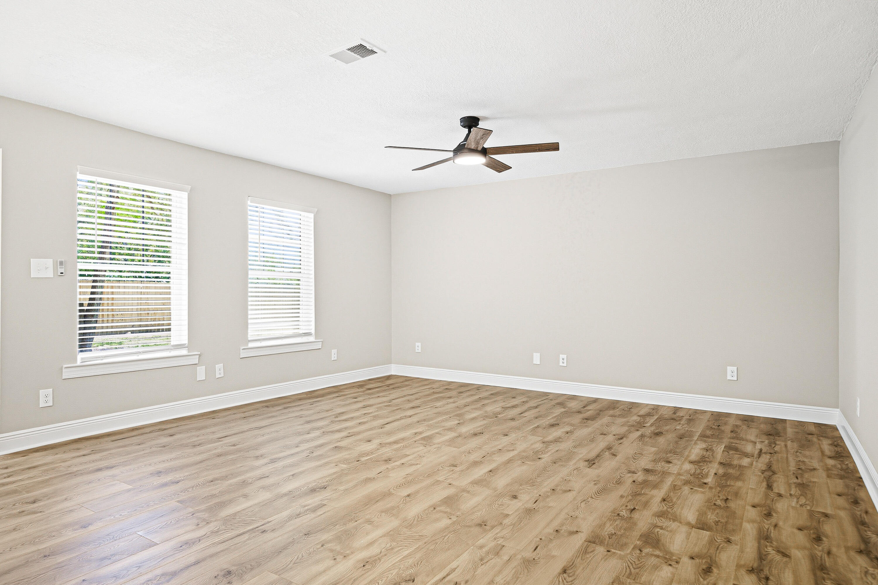 MAGNOLIA SHORES S/D - Residential