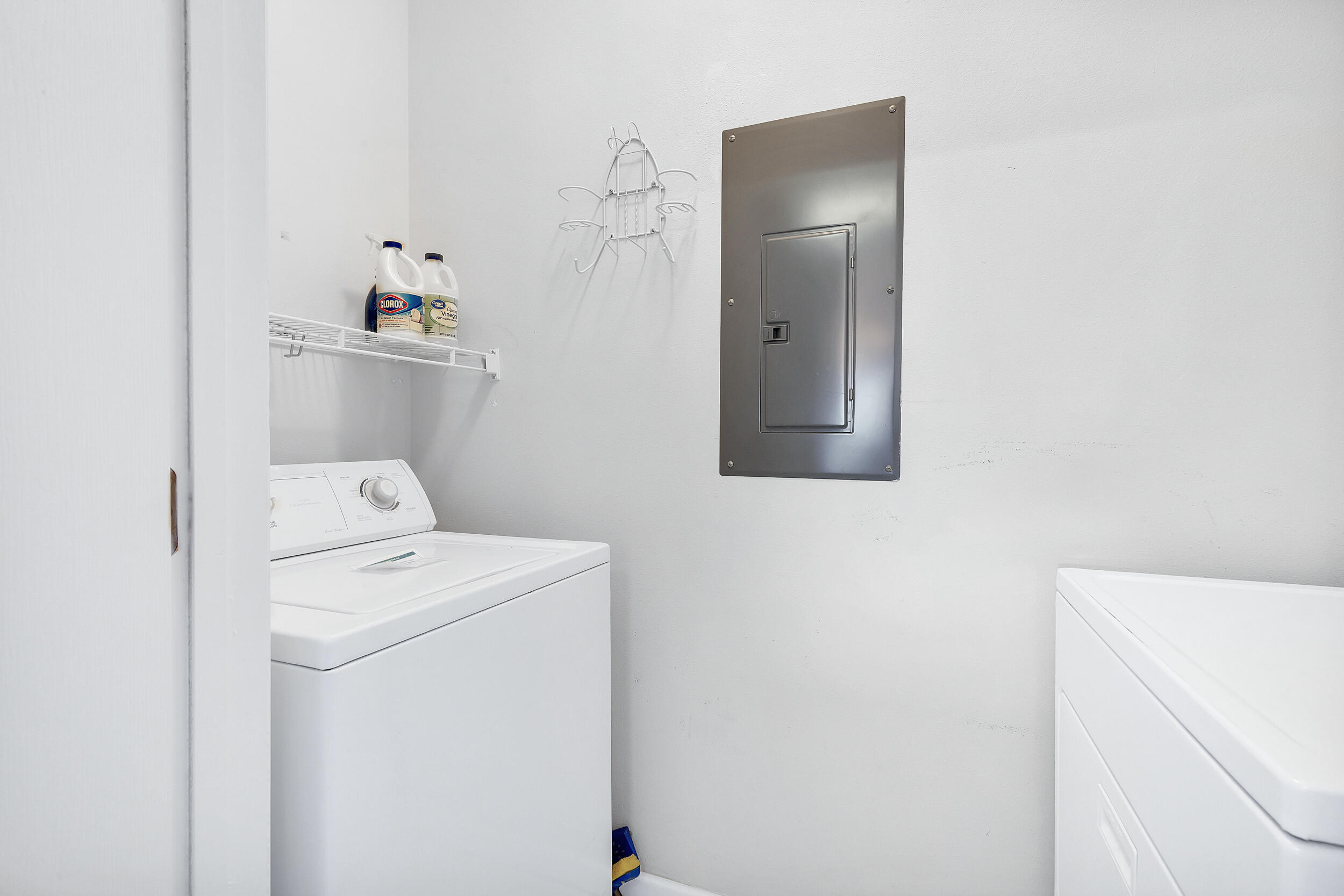 EMERALD WATERS - Residential