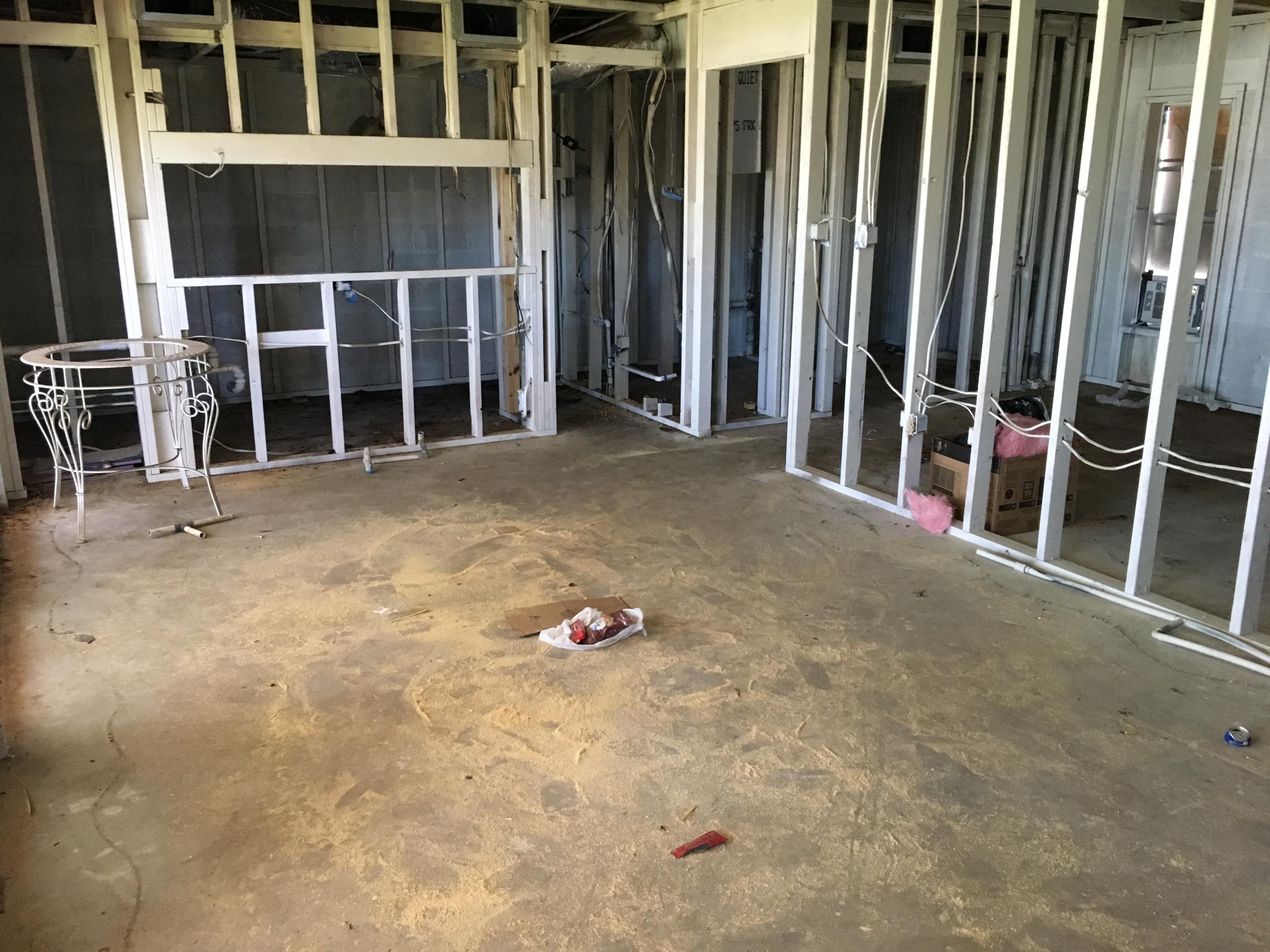 SPANISH VILLAS CONDO - Residential