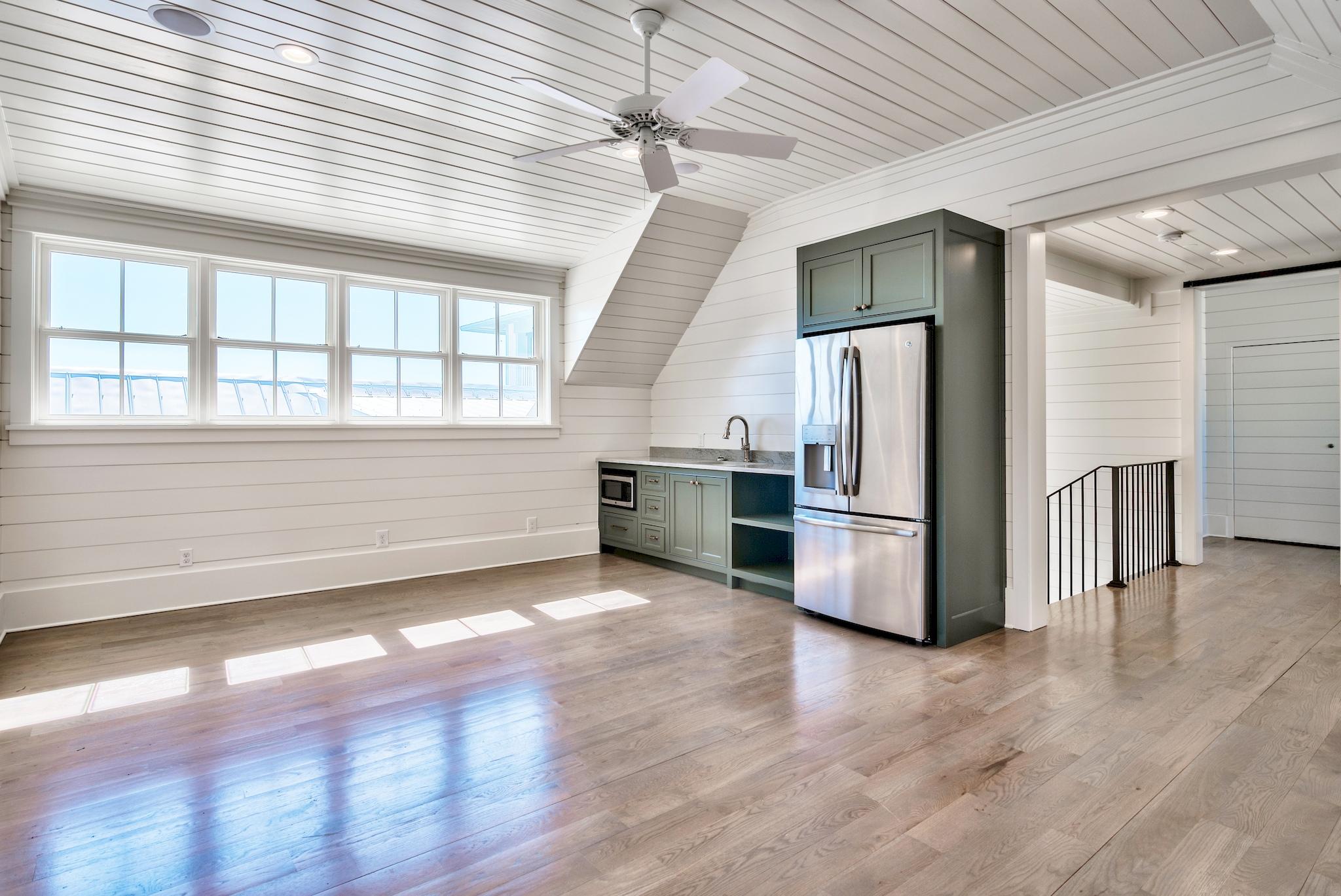 SEAGROVE 3RD ADDN - Residential