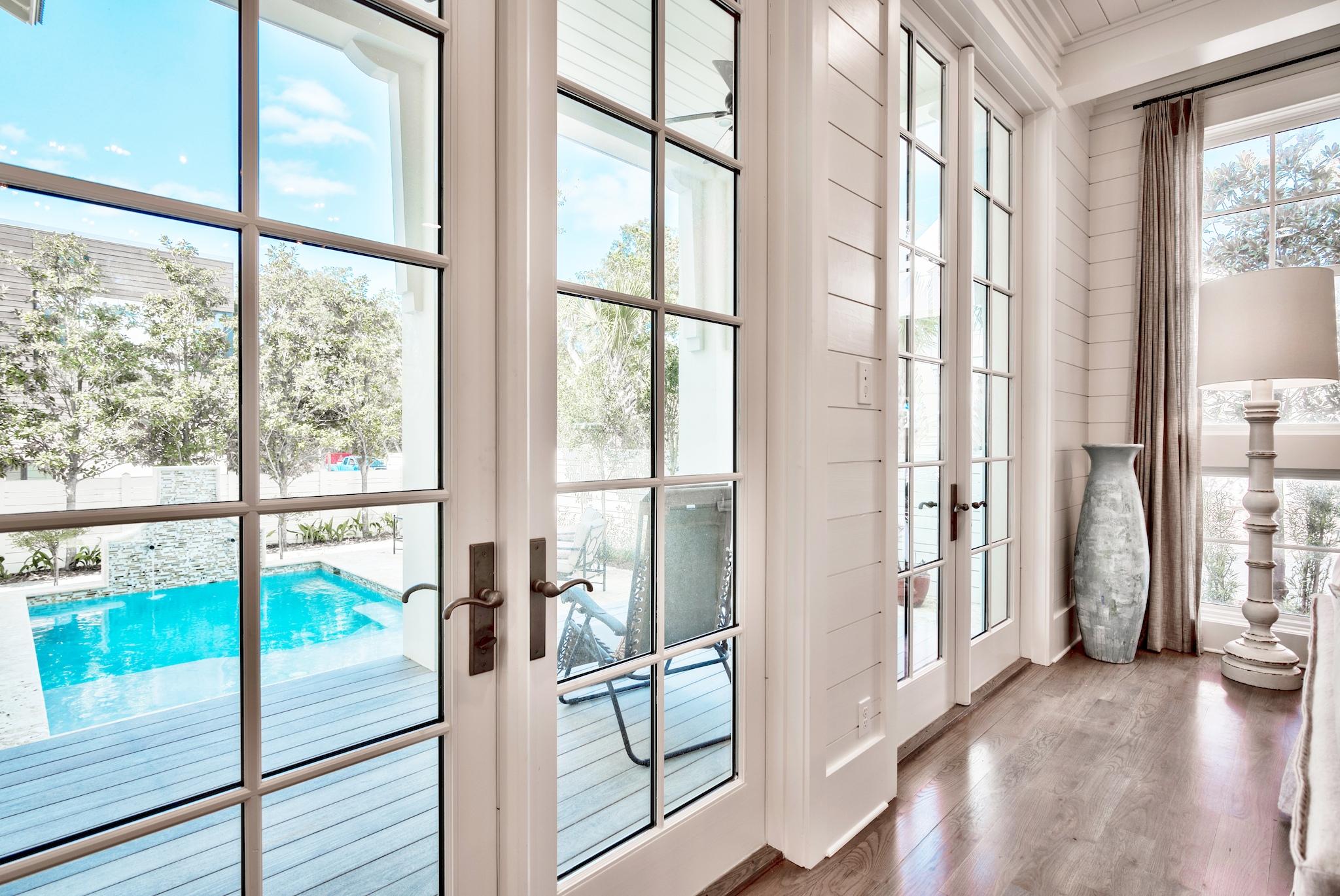 SEAGROVE 3RD ADDN - Residential