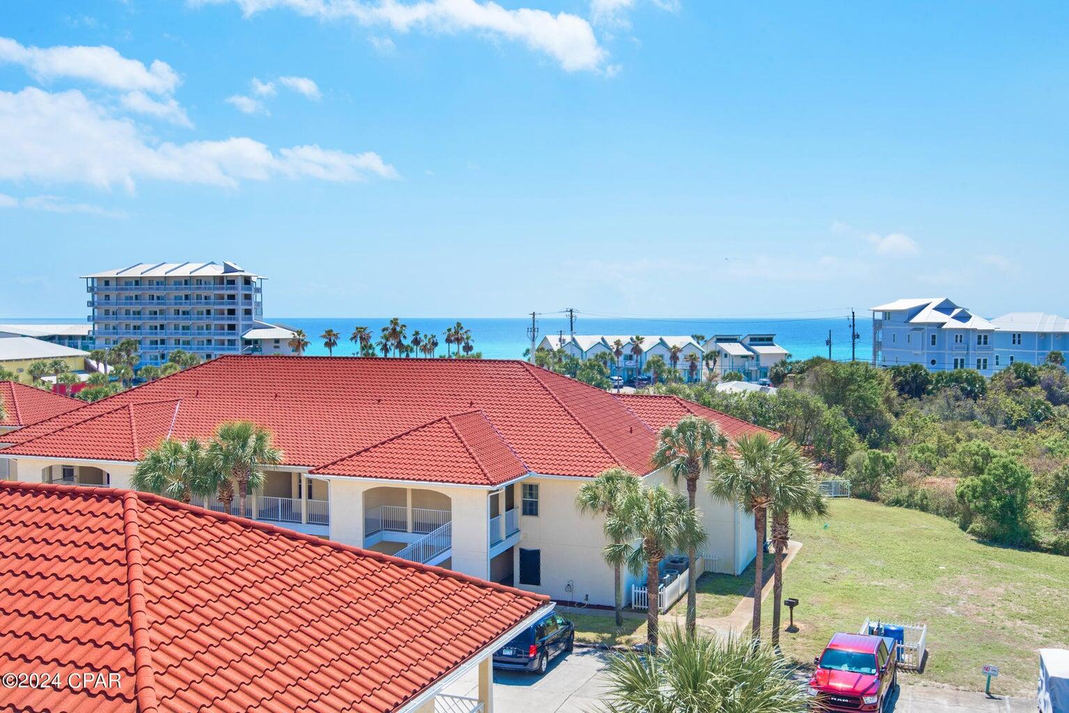 HORIZON SOUTH 19 CONDO - Residential