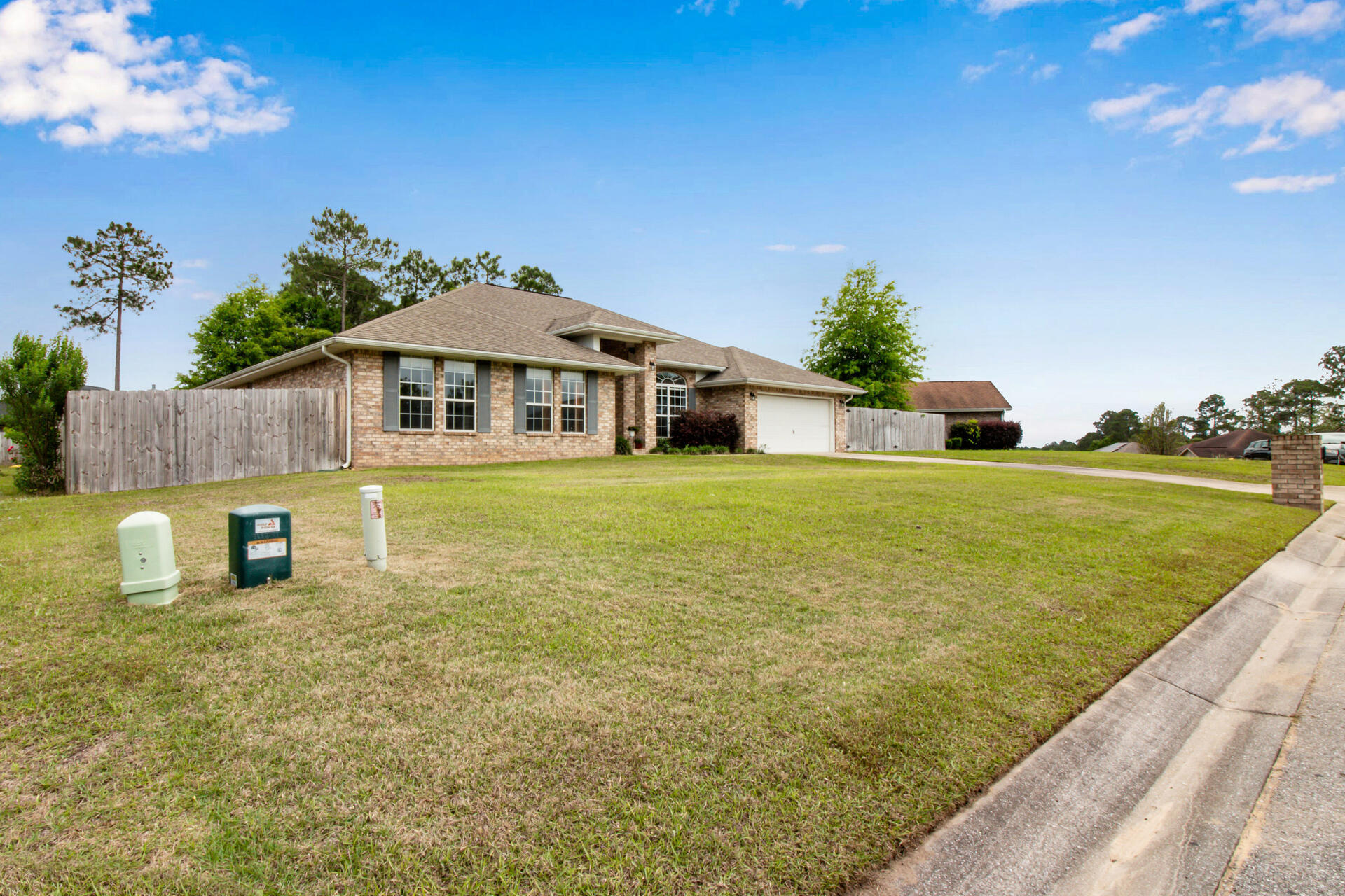 ALICIA PLACE - Residential