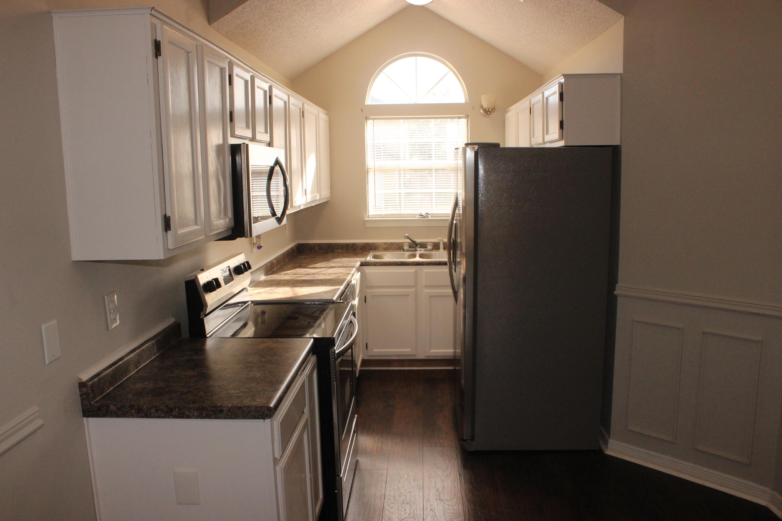 LAKE CHARLESTON - Residential