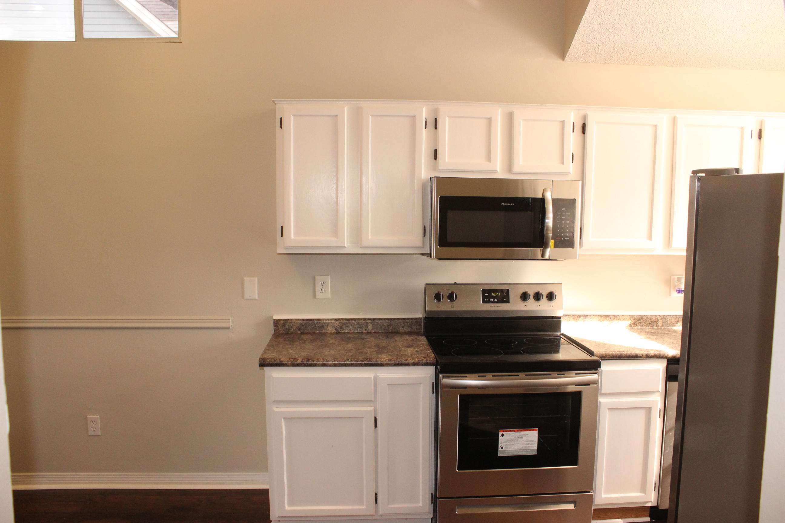 LAKE CHARLESTON - Residential