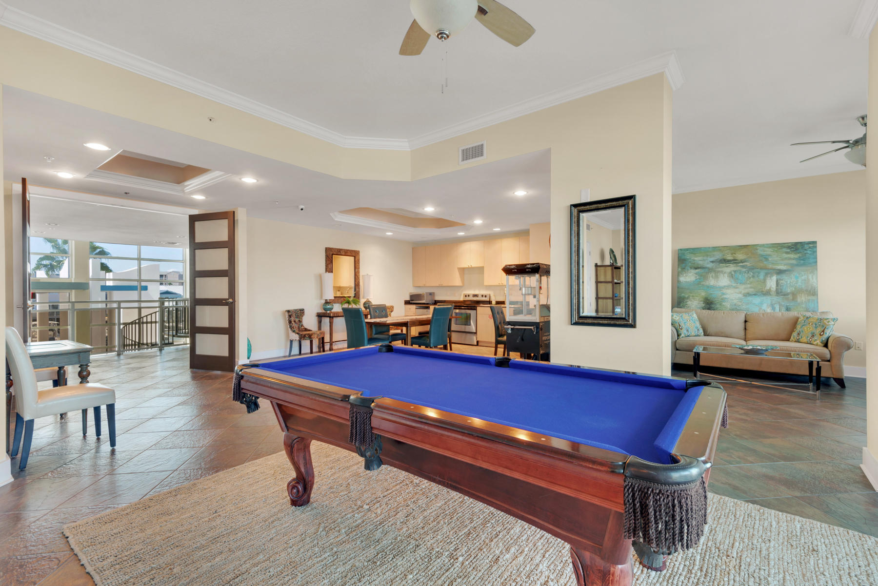 HARBOR LIGHTS - Residential