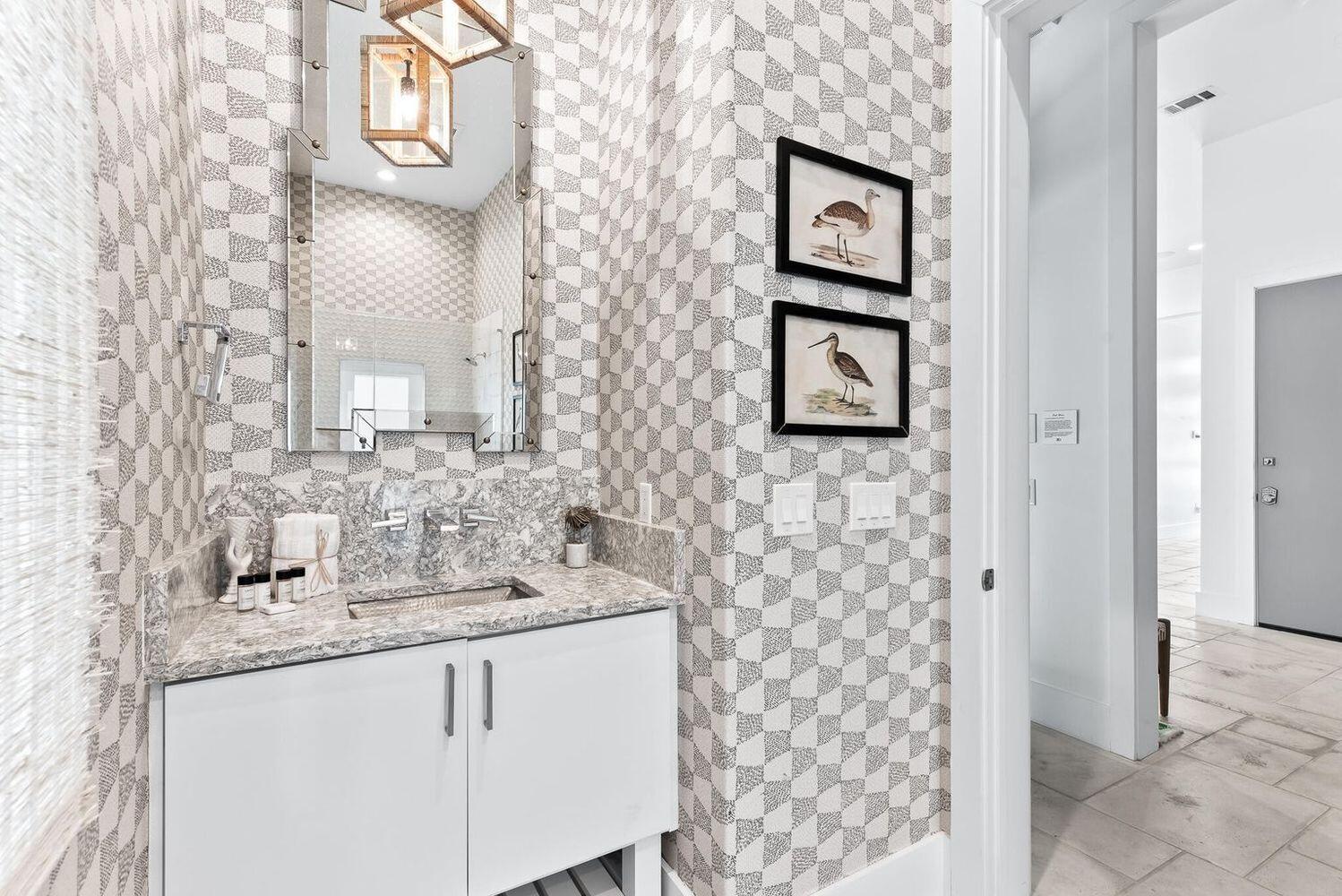 SEAGROVE 1ST ADDN - Residential