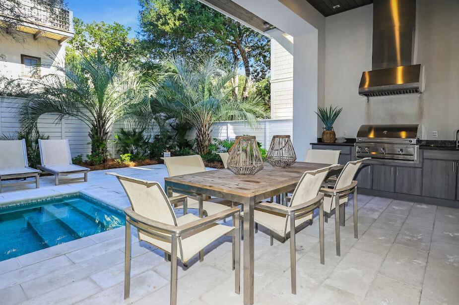 SEAGROVE 1ST ADDN - Residential