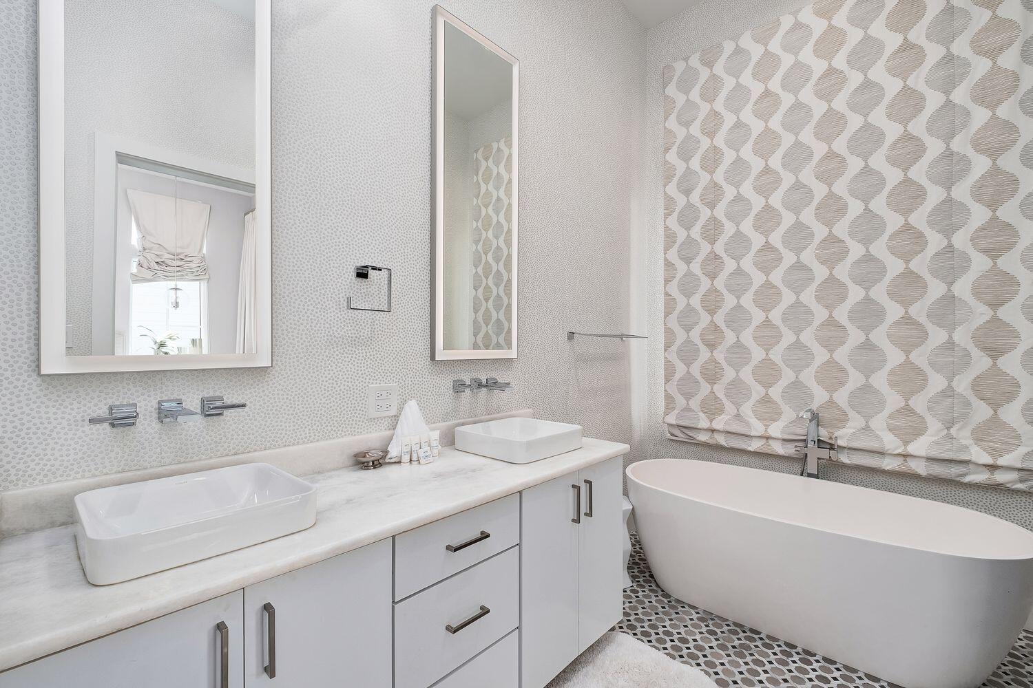 SEAGROVE 1ST ADDN - Residential
