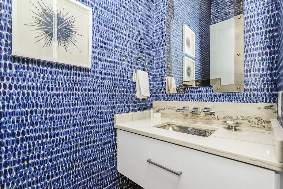 SEAGROVE 1ST ADDN - Residential